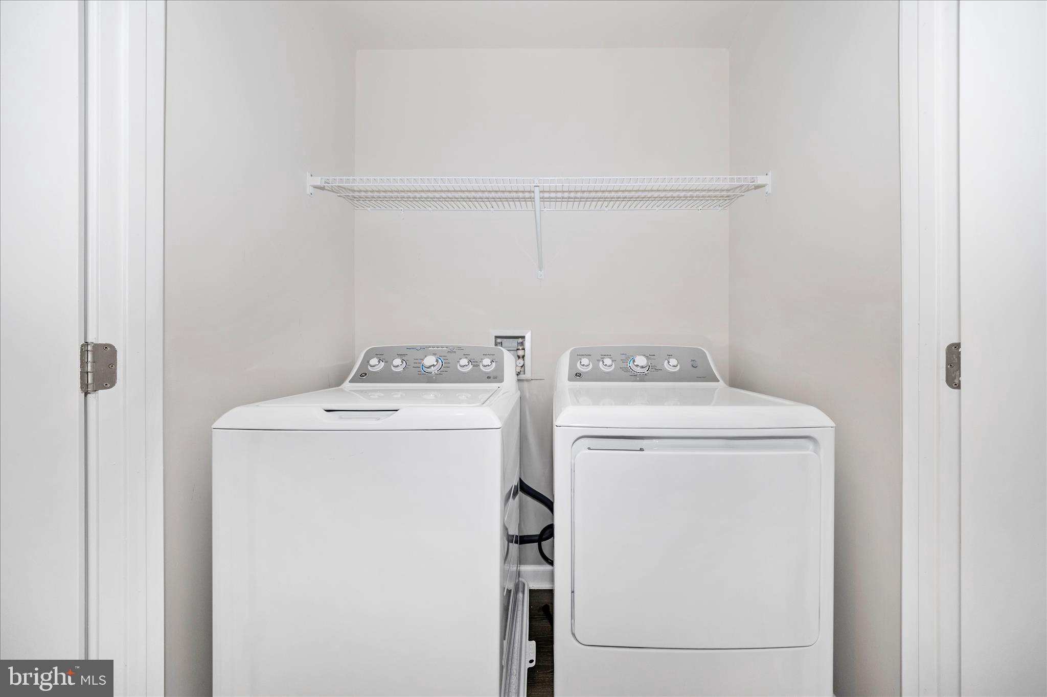 CARDINAL POINTE - Residential