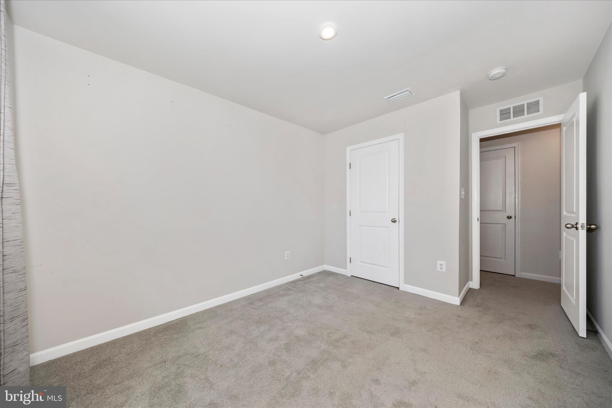 CARDINAL POINTE - Residential