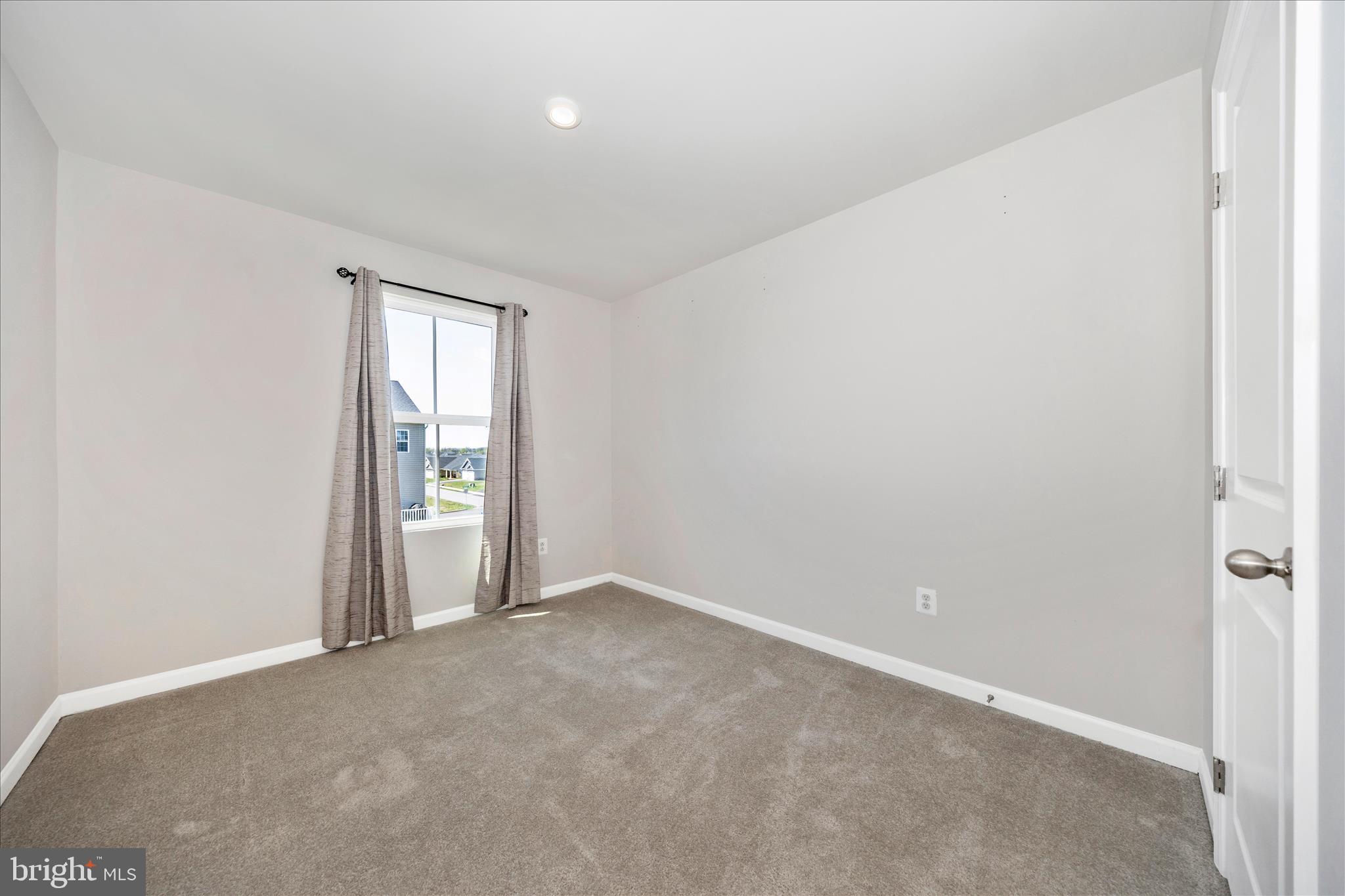 CARDINAL POINTE - Residential