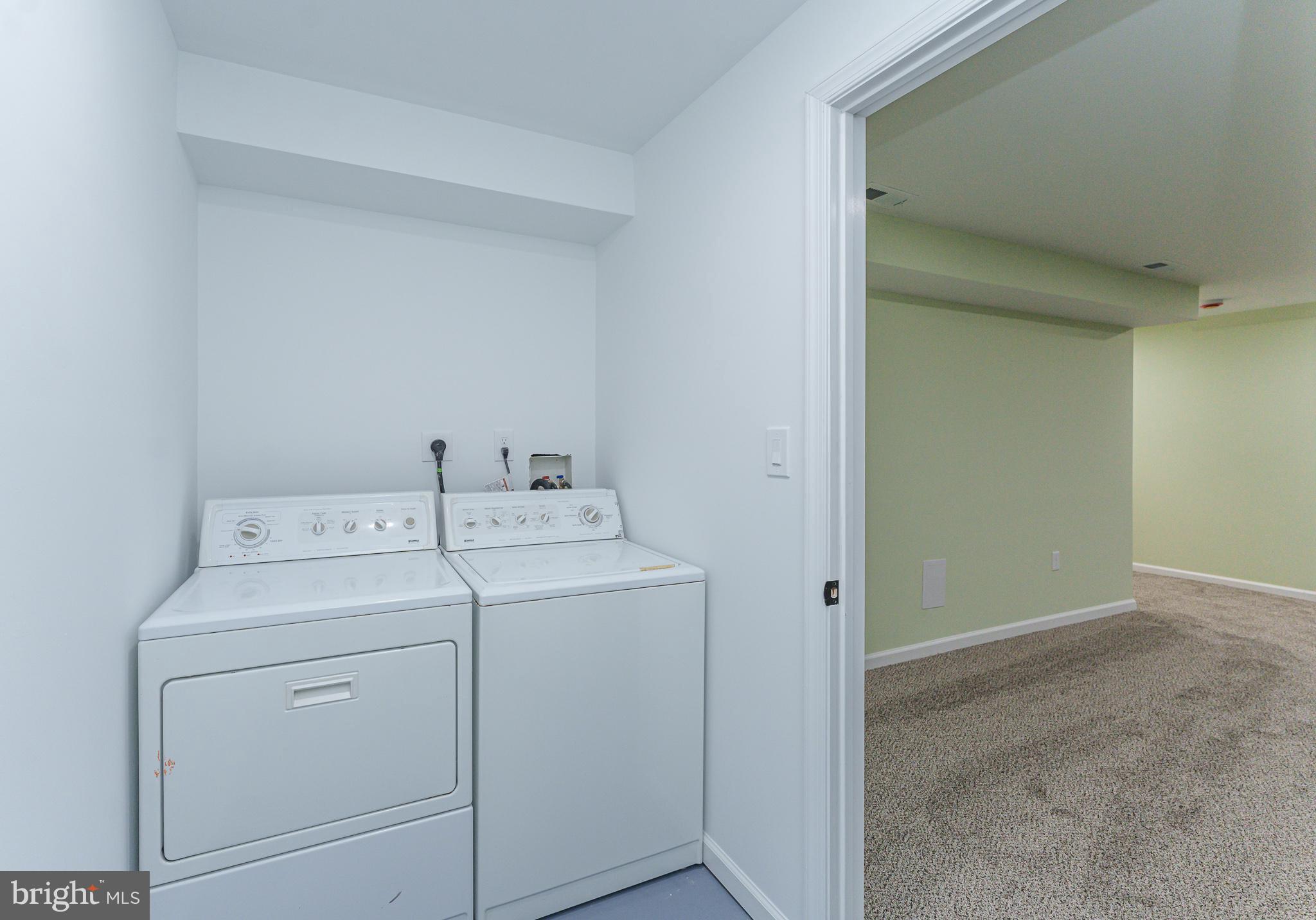 VILLAGES OF WINTERSET - Residential