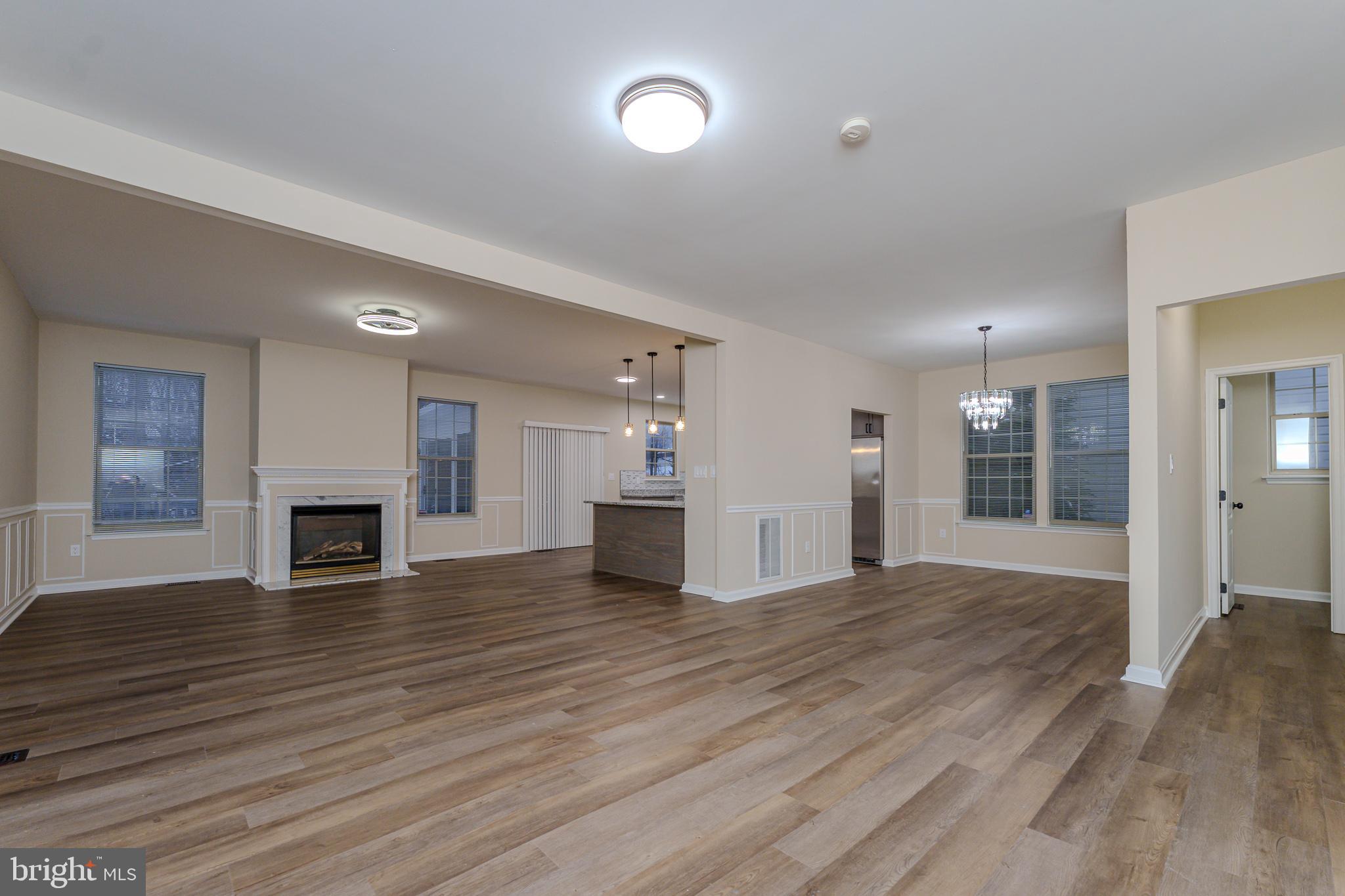 VILLAGES OF WINTERSET - Residential