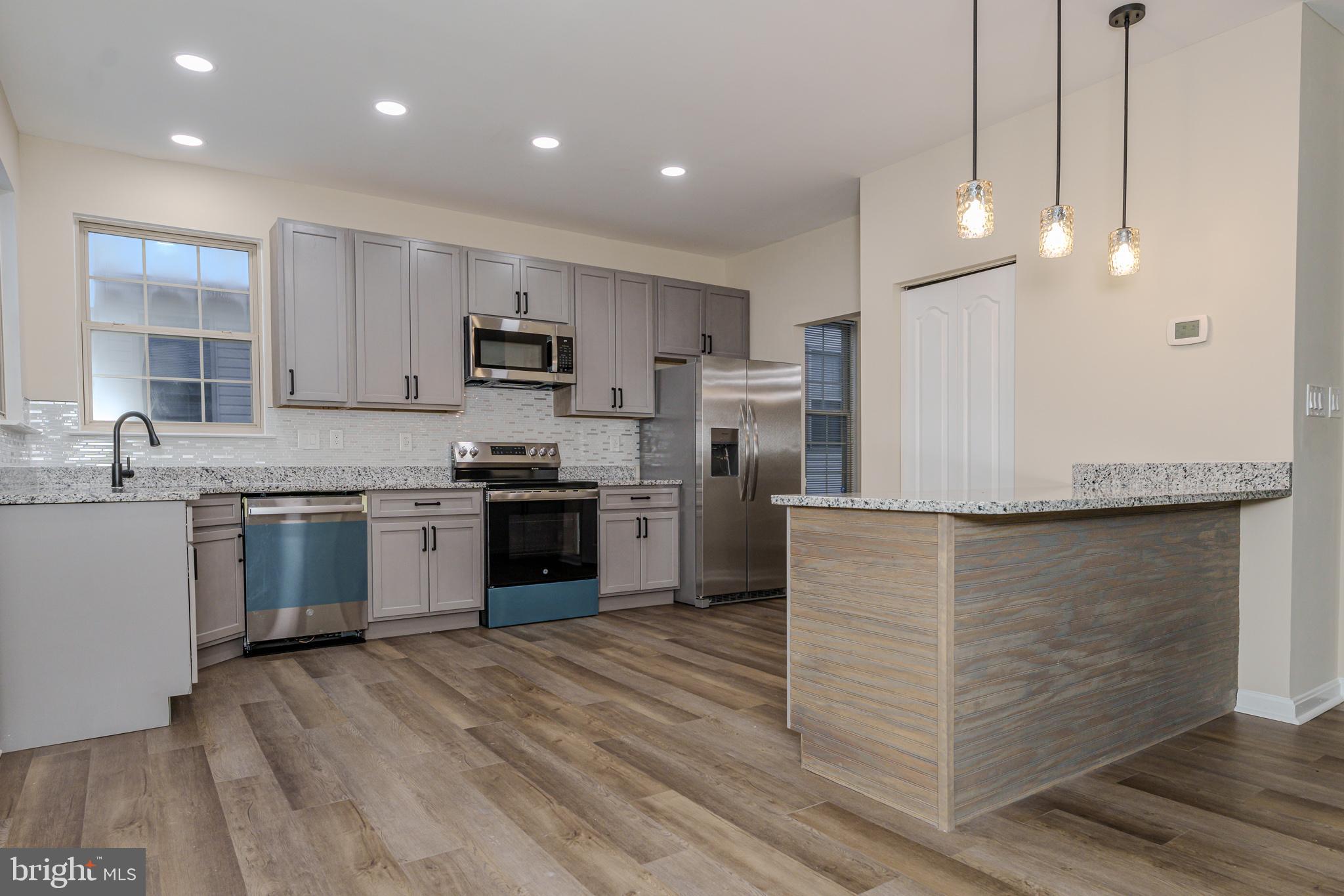 VILLAGES OF WINTERSET - Residential