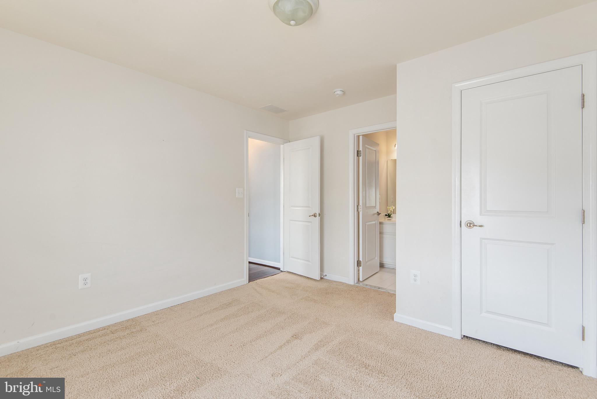 LEES PARKE - Residential