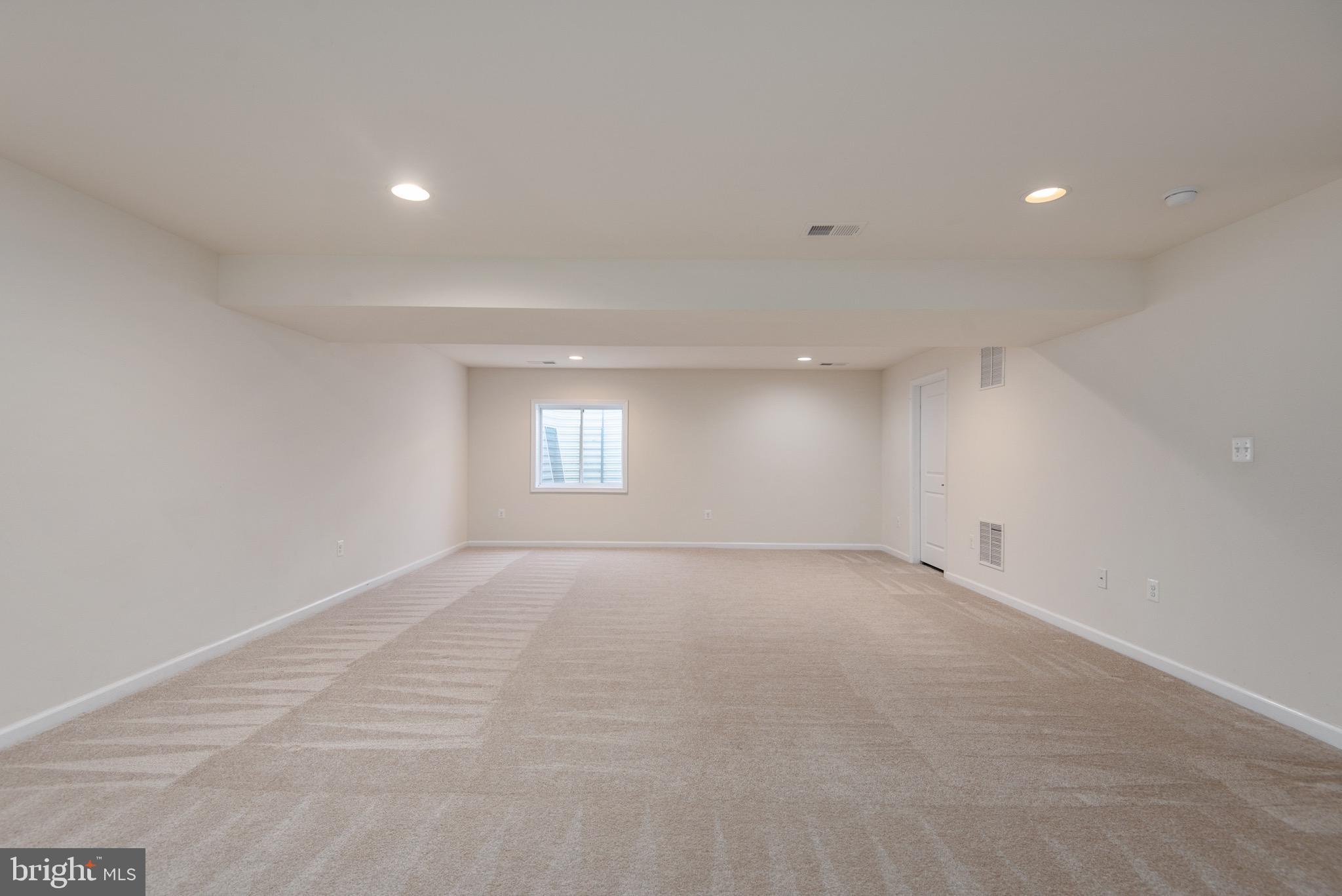 LEES PARKE - Residential