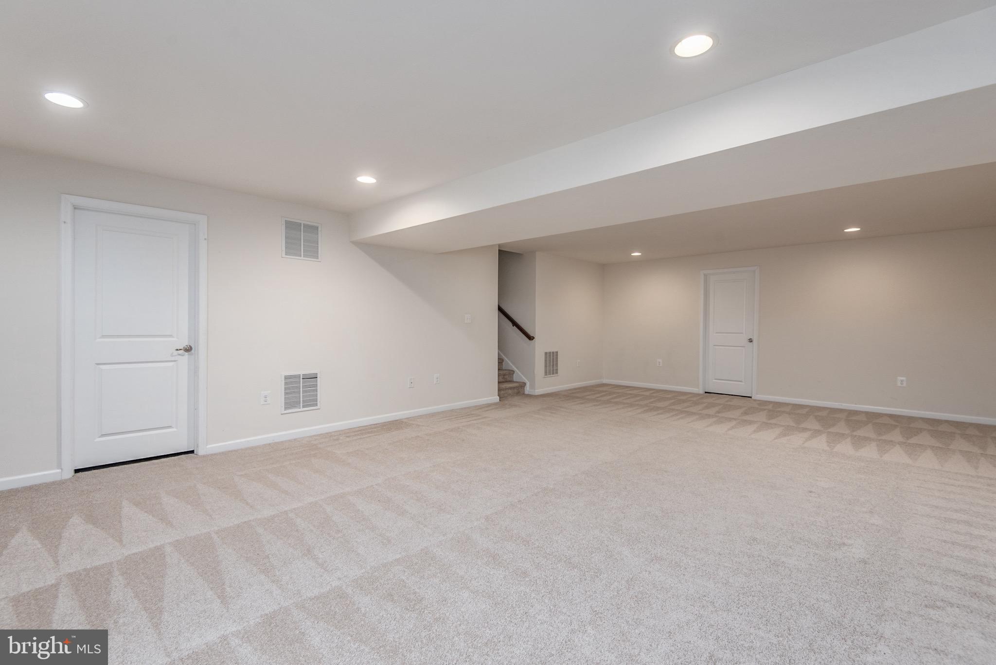 LEES PARKE - Residential