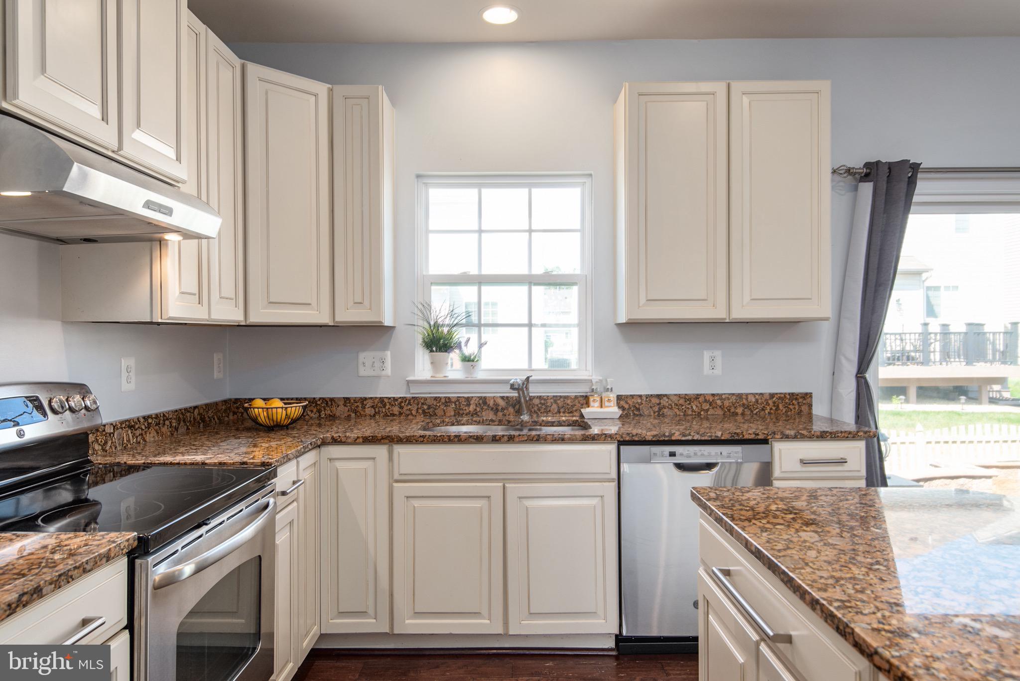 LEES PARKE - Residential