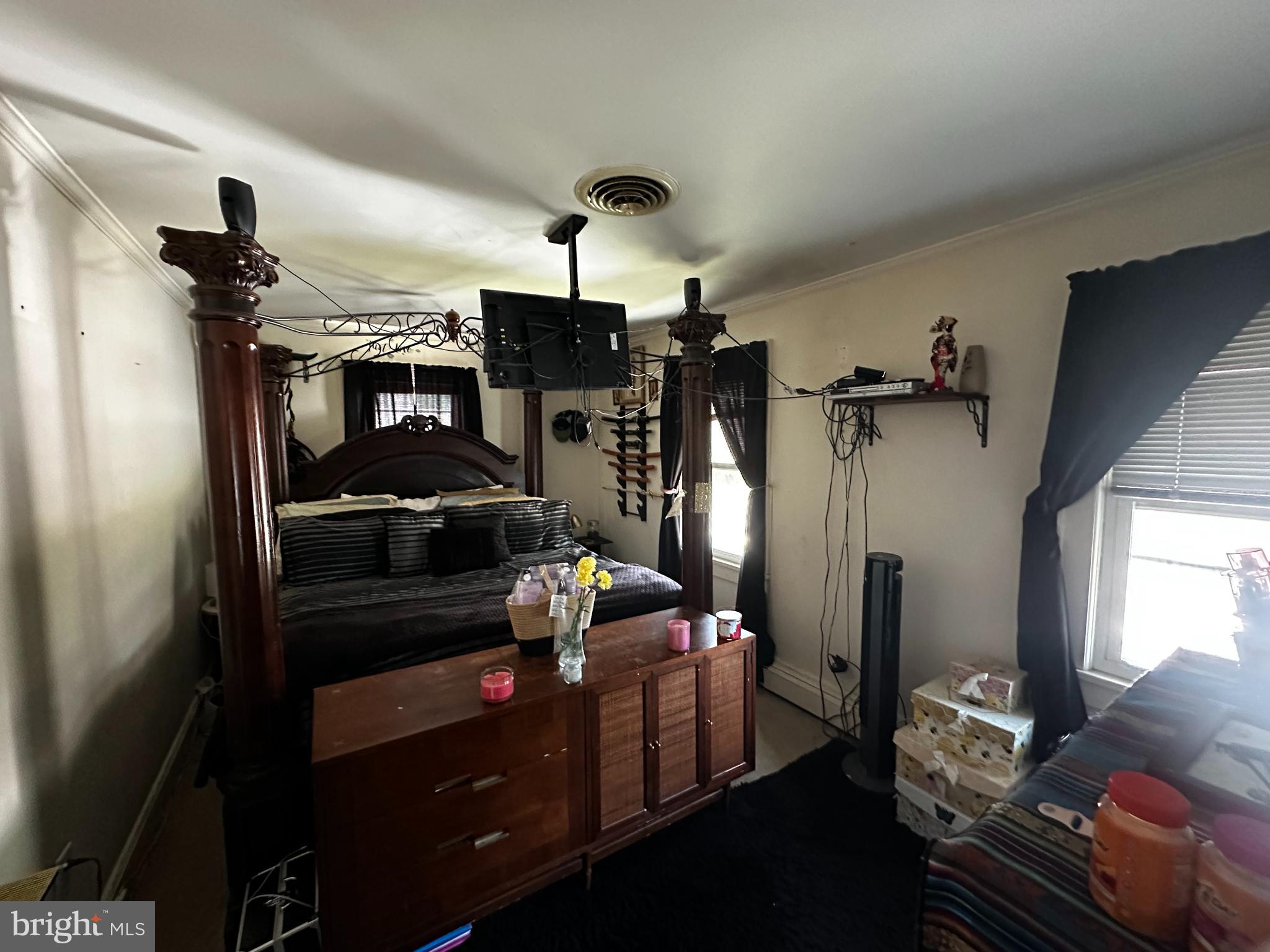 HURLOCK - Residential