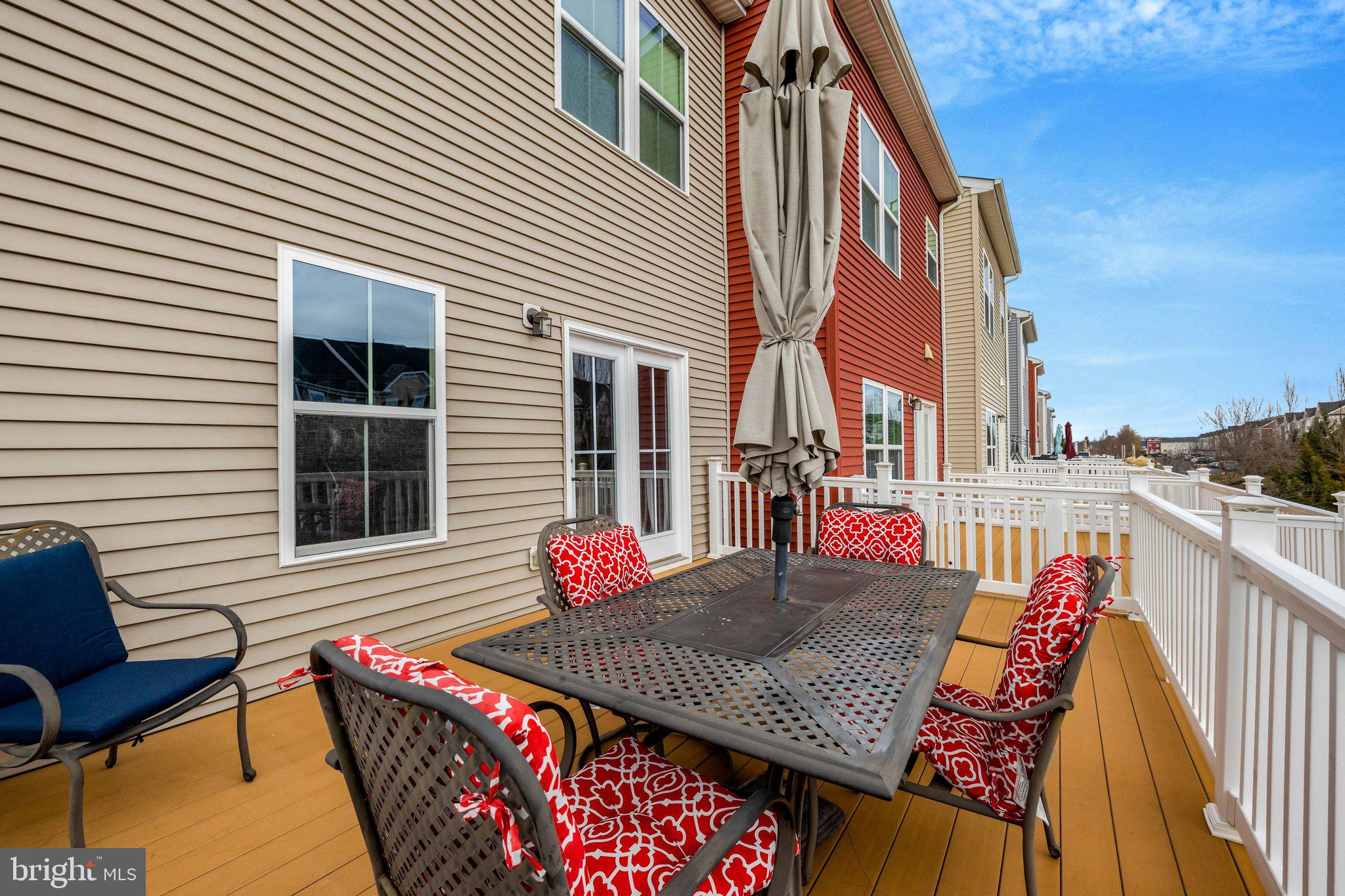 WEST RIDGE - Residential