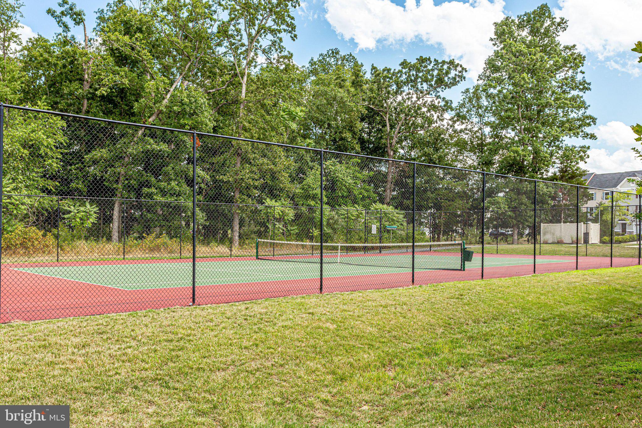 WEST RIDGE - Residential