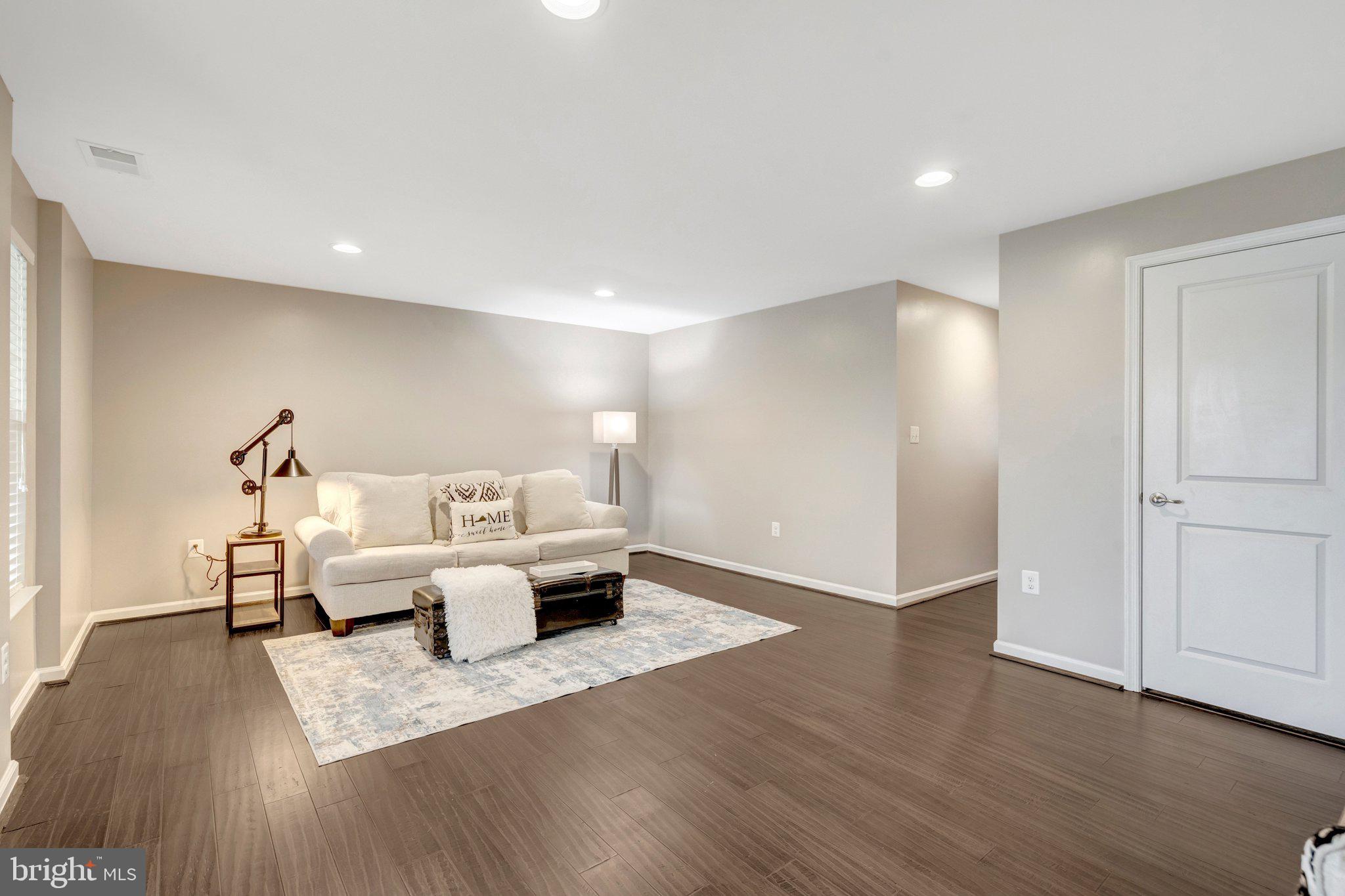 WEST RIDGE - Residential