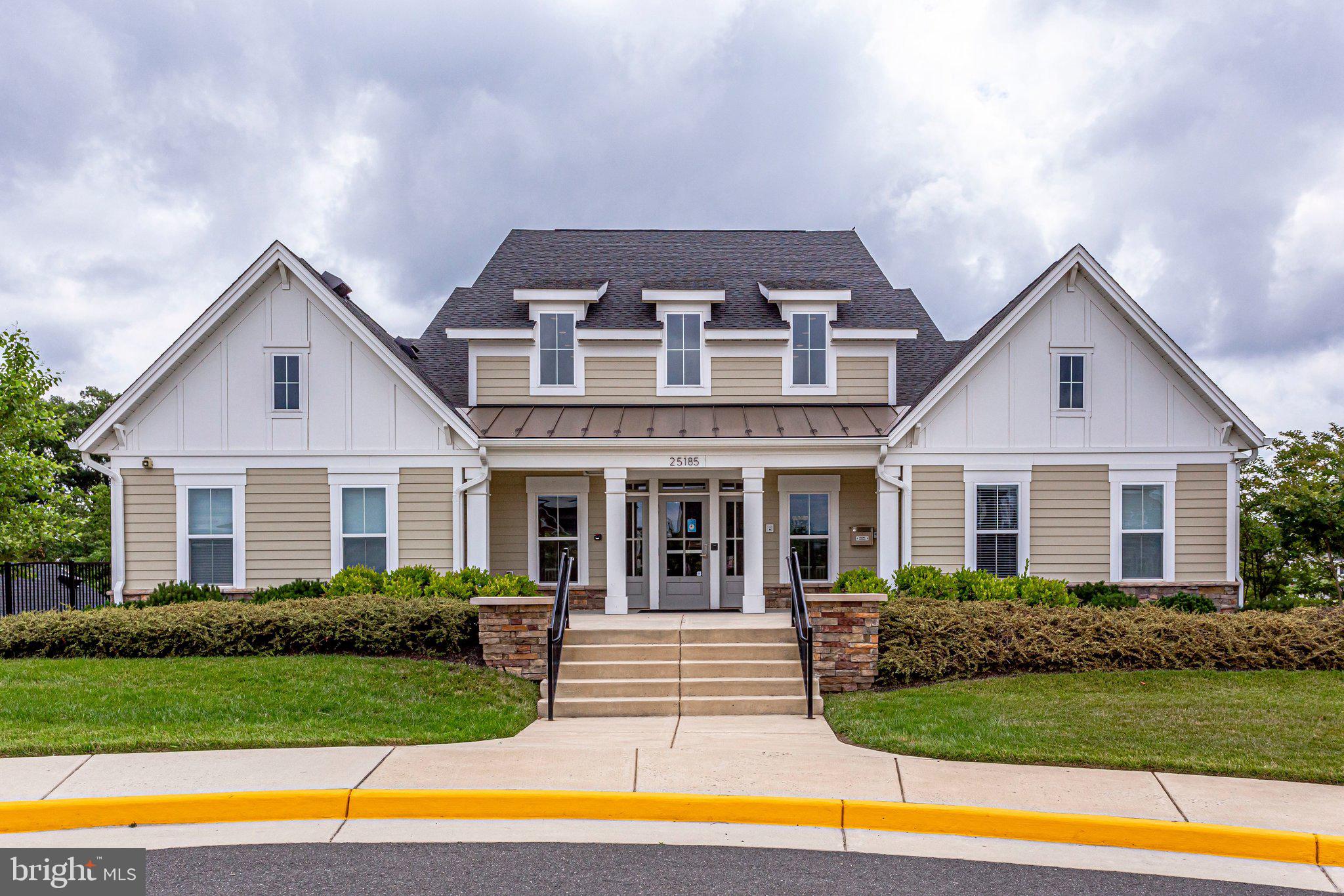 WEST RIDGE - Residential