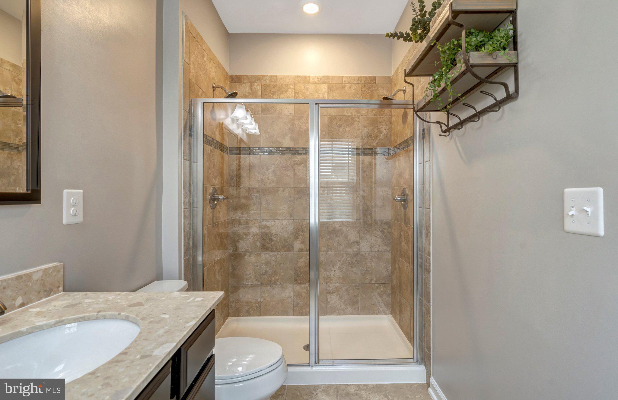 WEST RIDGE - Residential