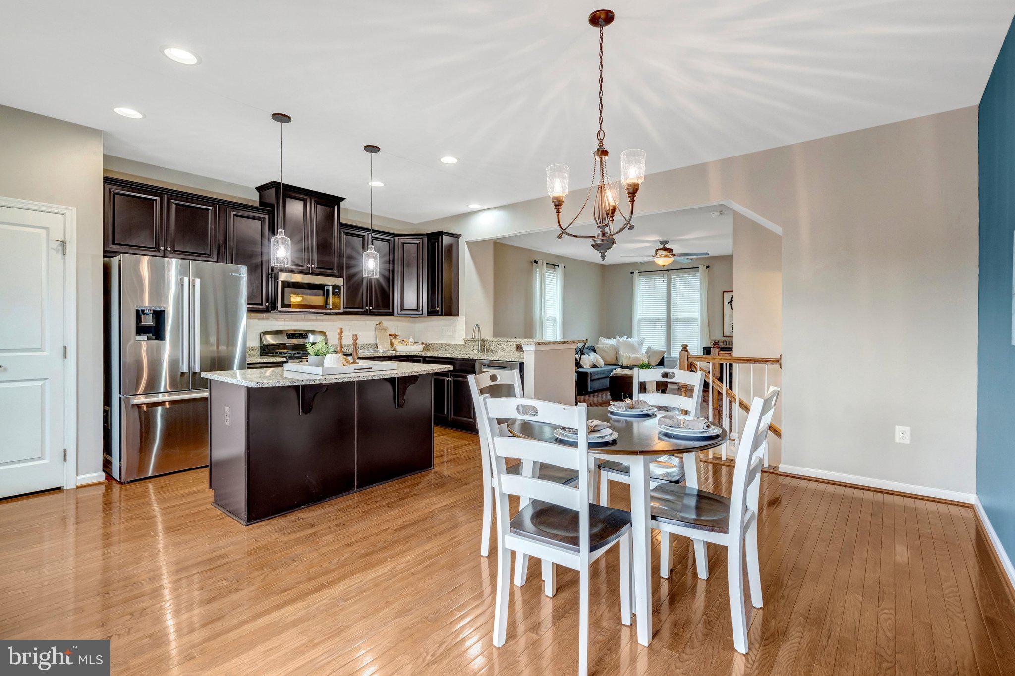 WEST RIDGE - Residential