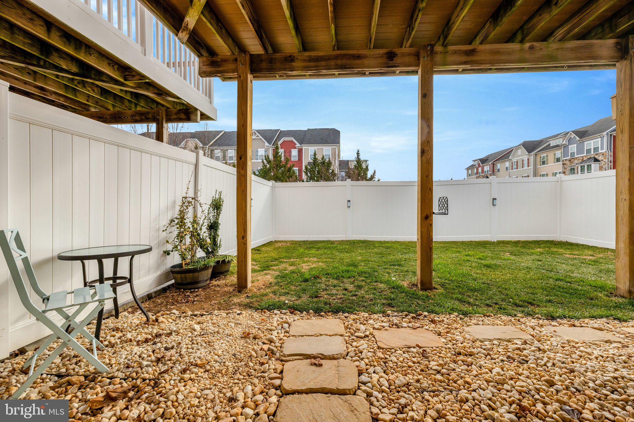 WEST RIDGE - Residential