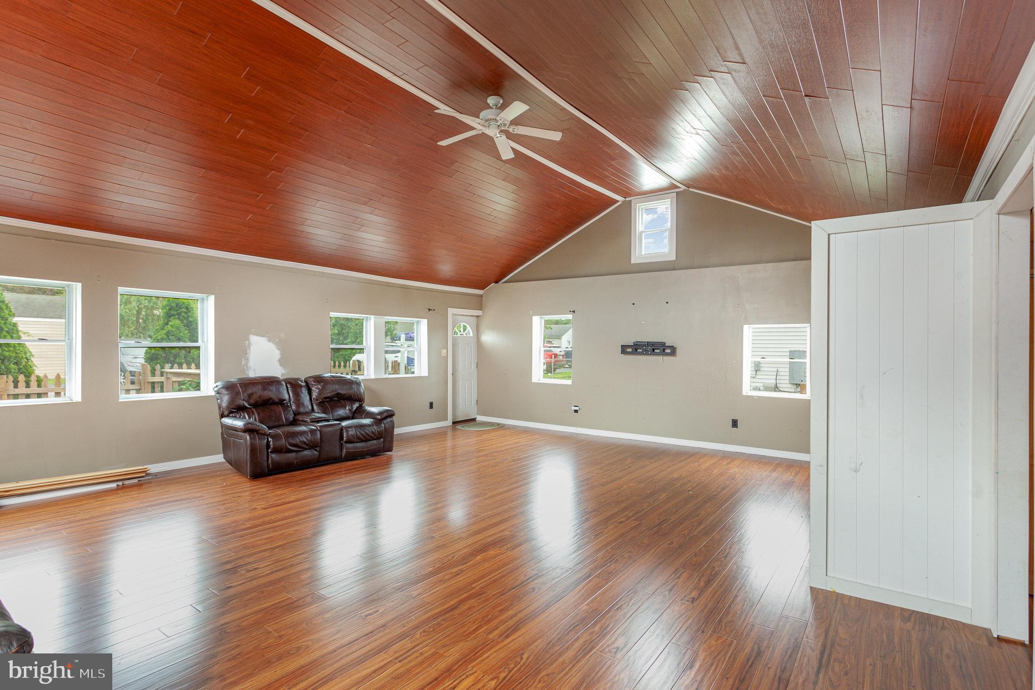 VICTORY VILLA - Residential