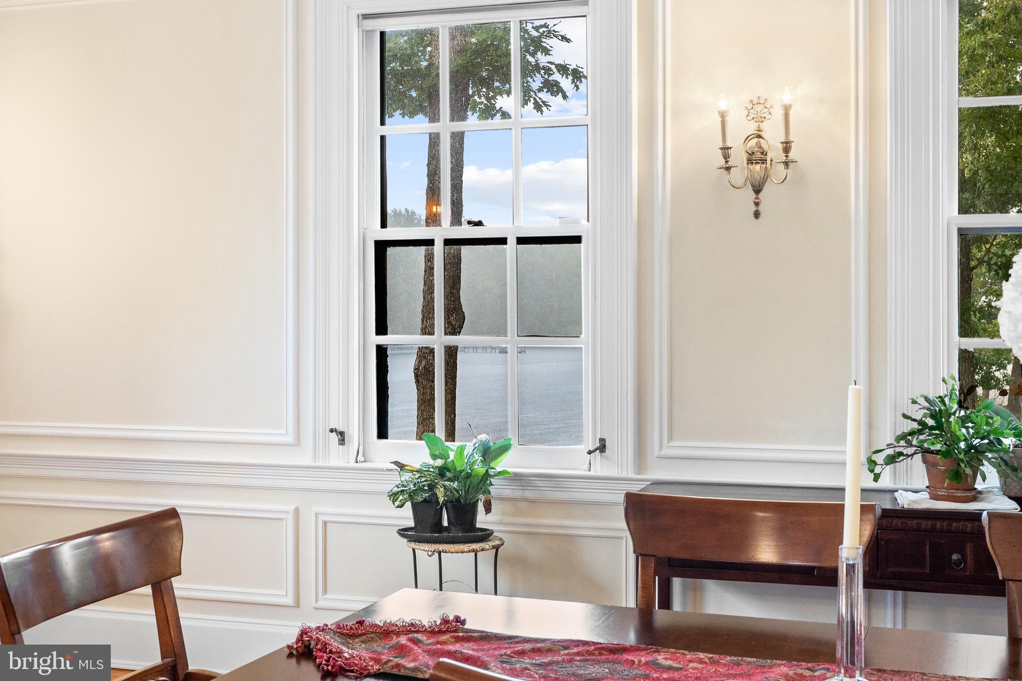 EDGEWATER - Residential