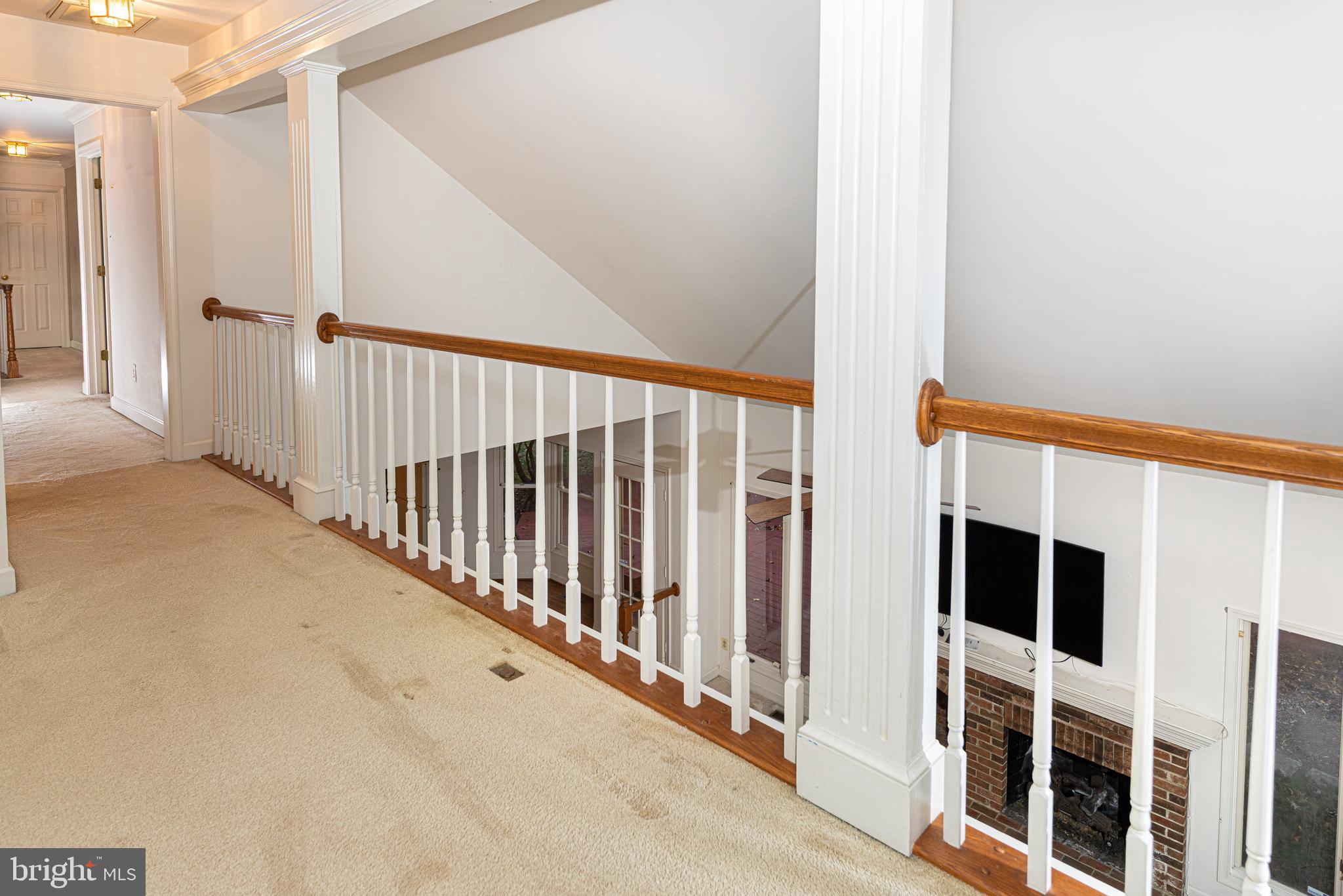 SOUTH RUN OAKS - Residential