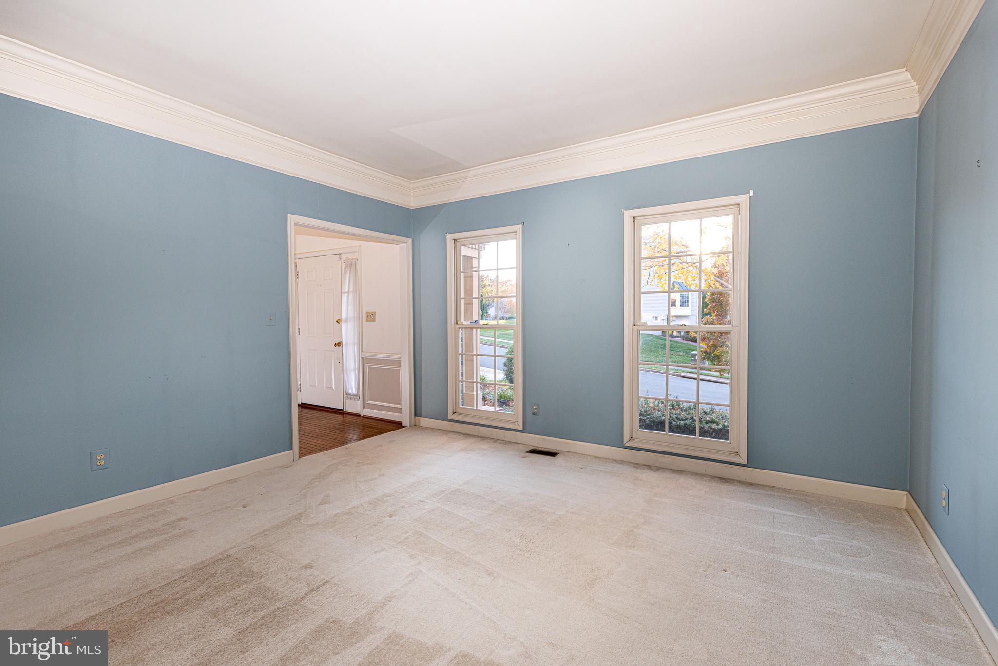 SOUTH RUN OAKS - Residential