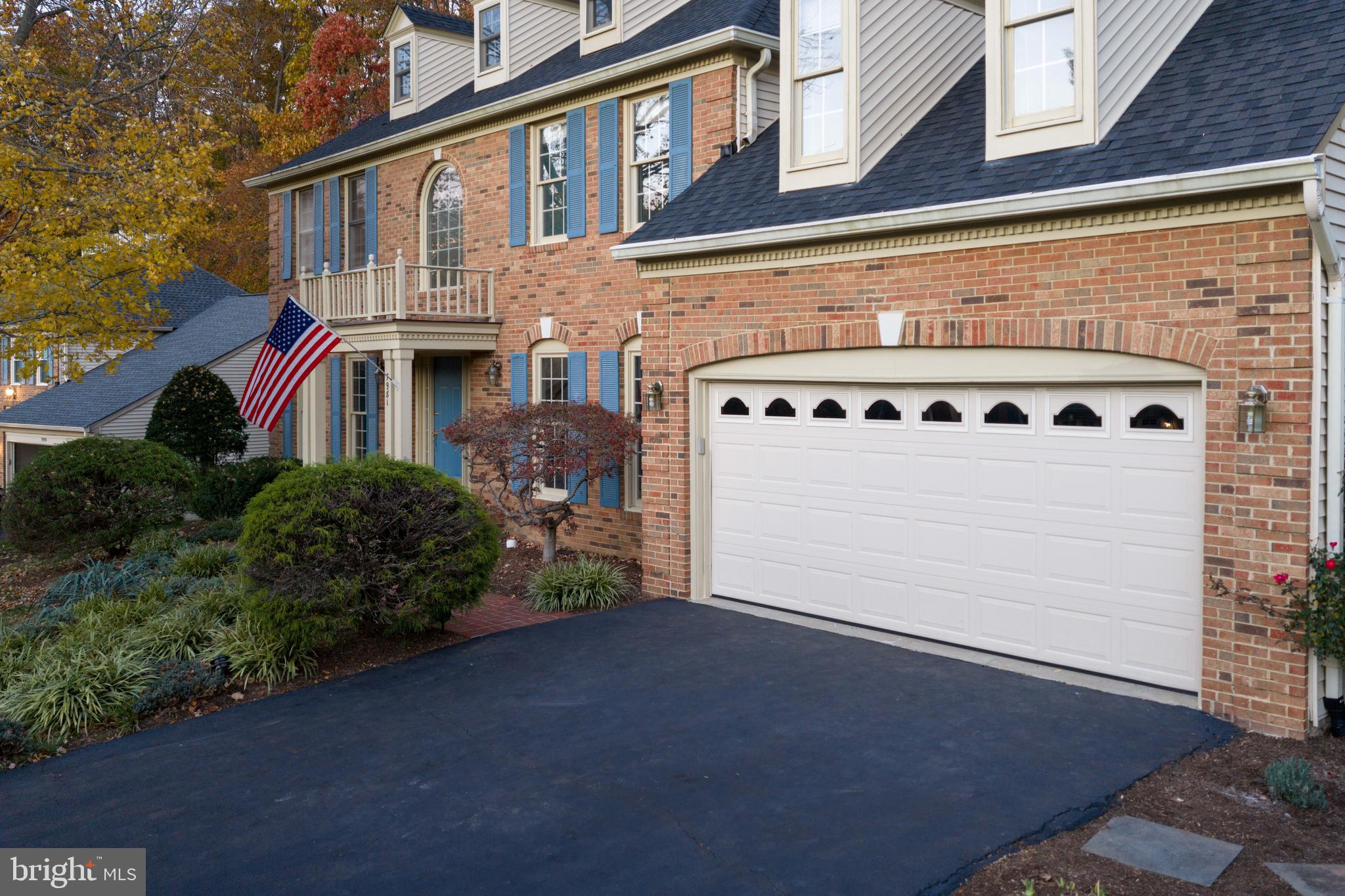 SOUTH RUN OAKS - Residential