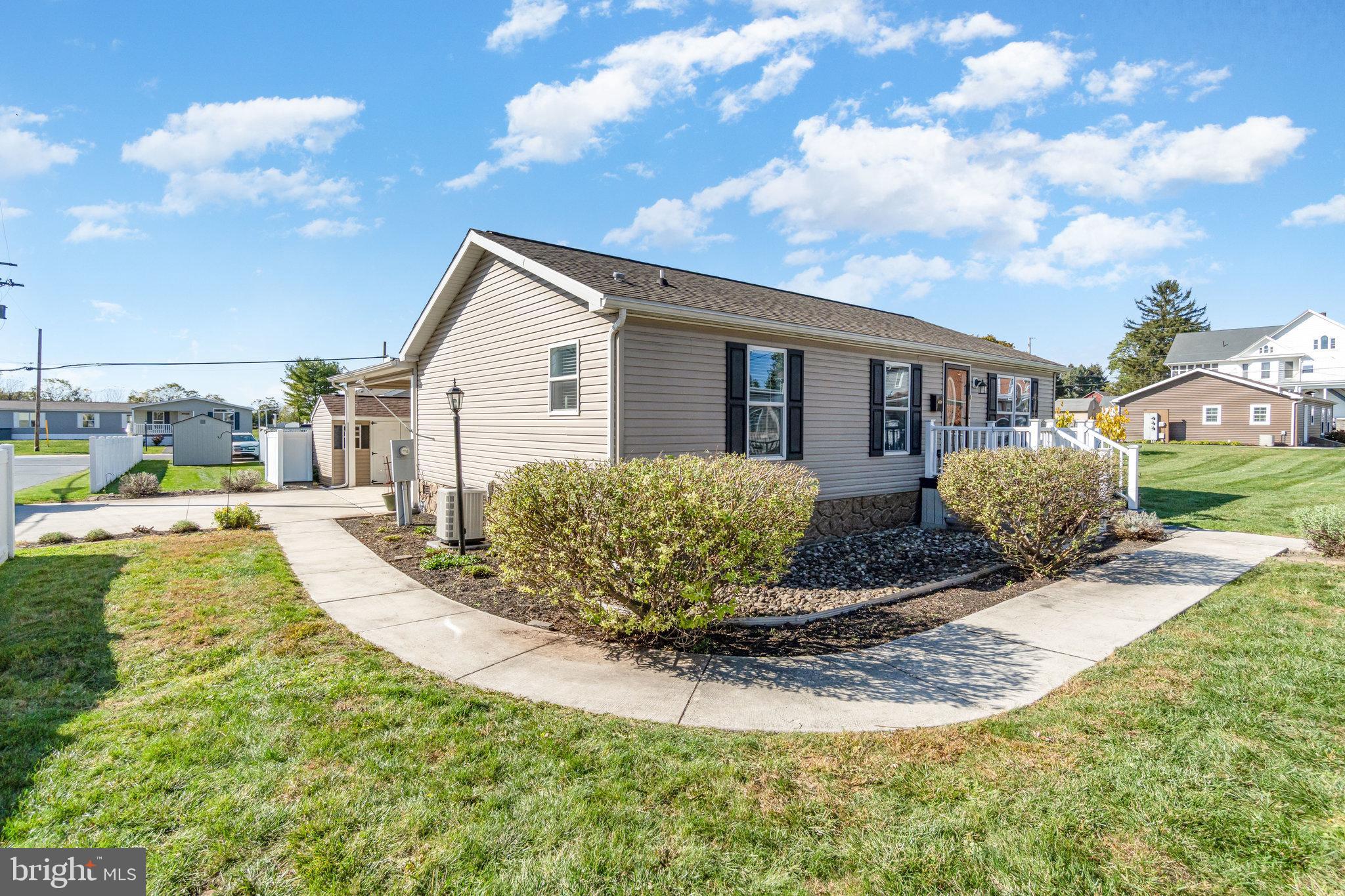 SHADOWSTONE VILLAGE - Residential