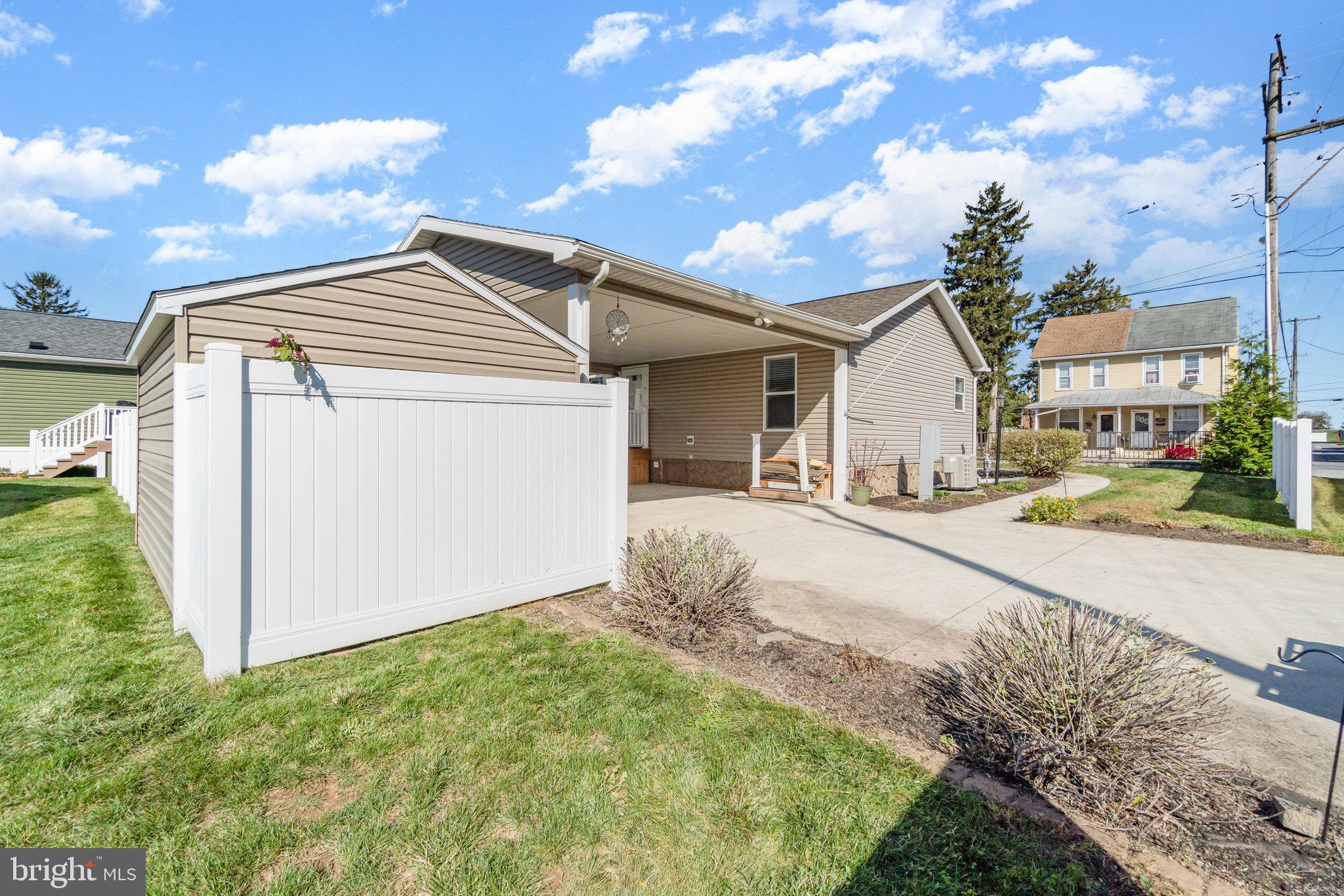 SHADOWSTONE VILLAGE - Residential