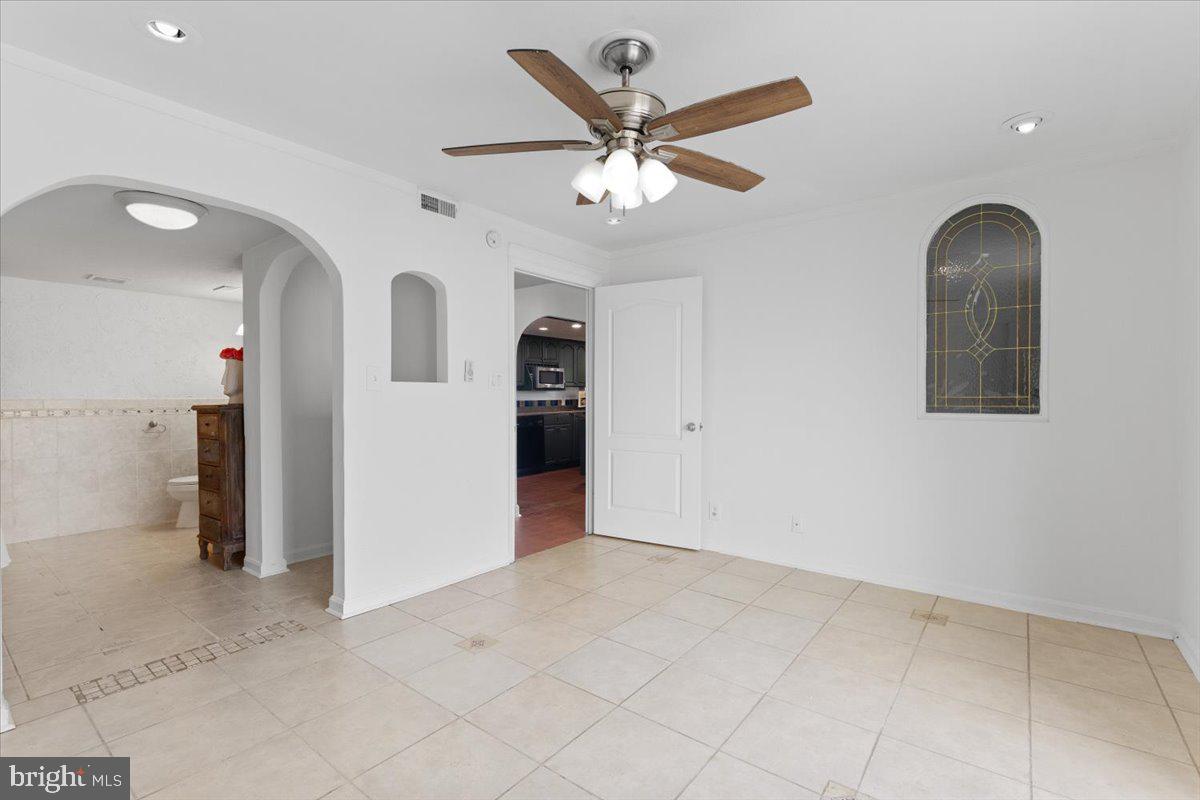 STAFFORD MEADOWS - Residential