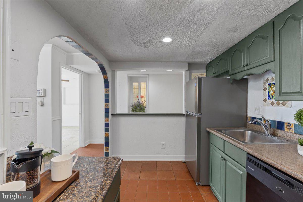 STAFFORD MEADOWS - Residential