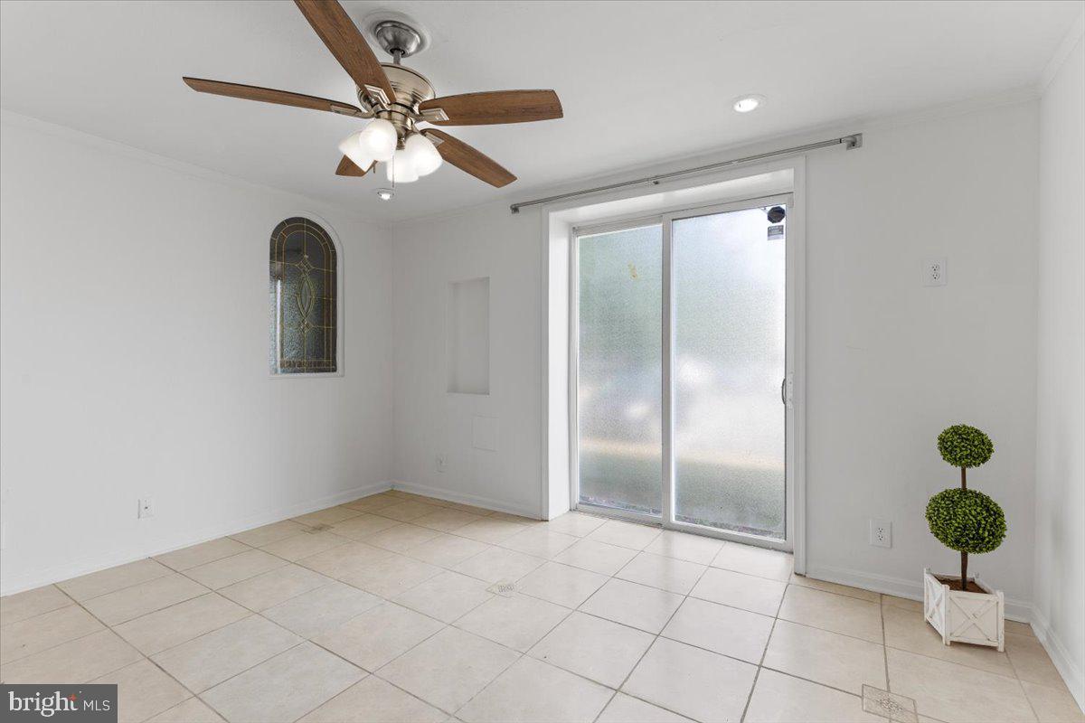 STAFFORD MEADOWS - Residential