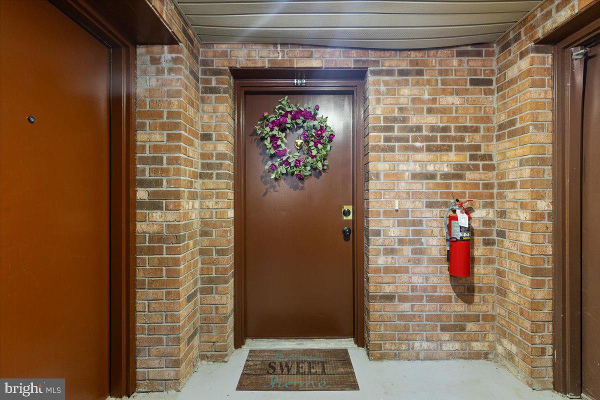 STAFFORD MEADOWS - Residential