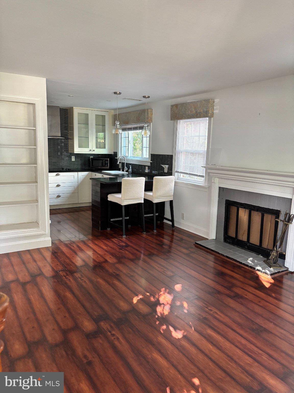 2308 FAIRVIEW TERRACE