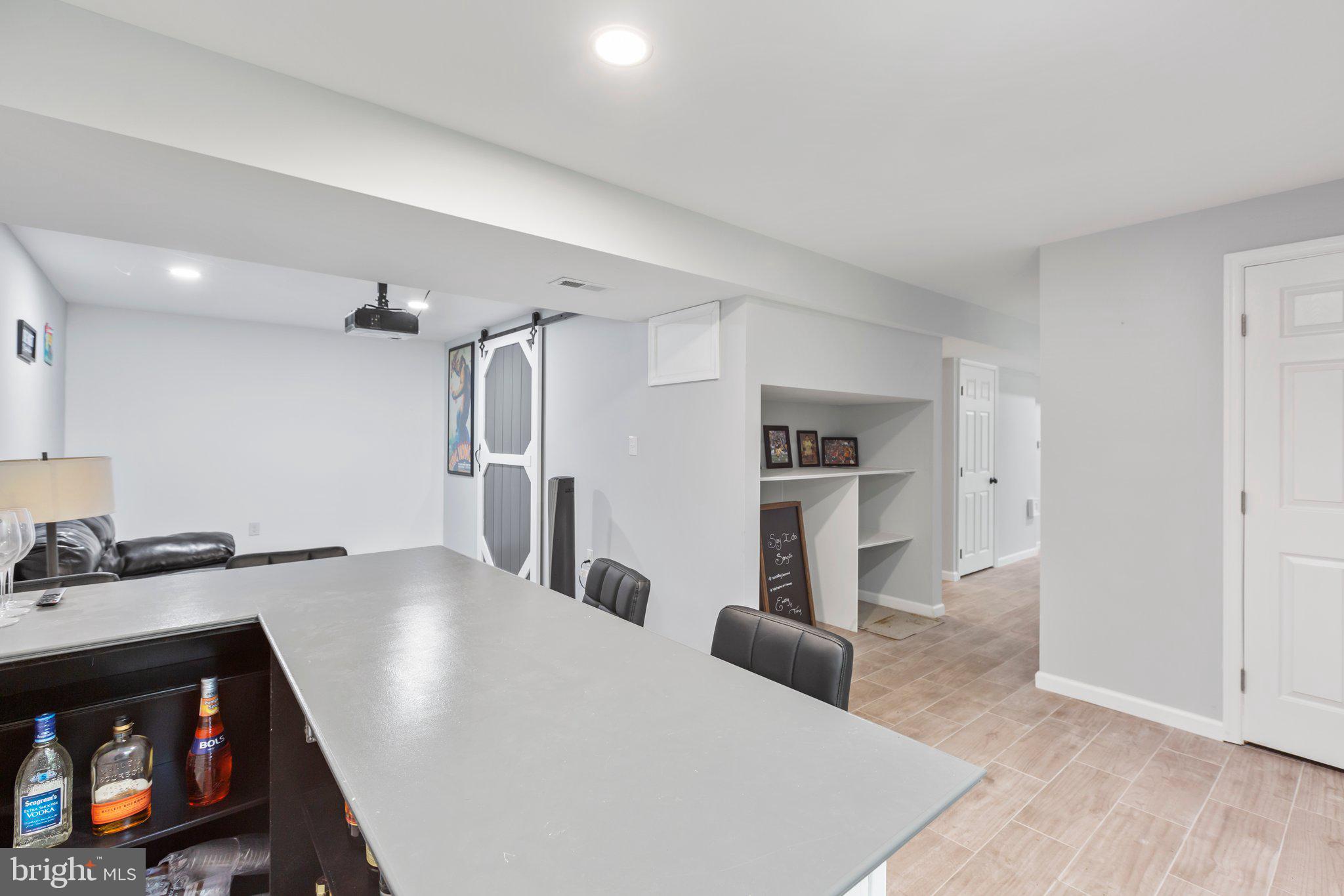 TIMBERLAKE - Residential