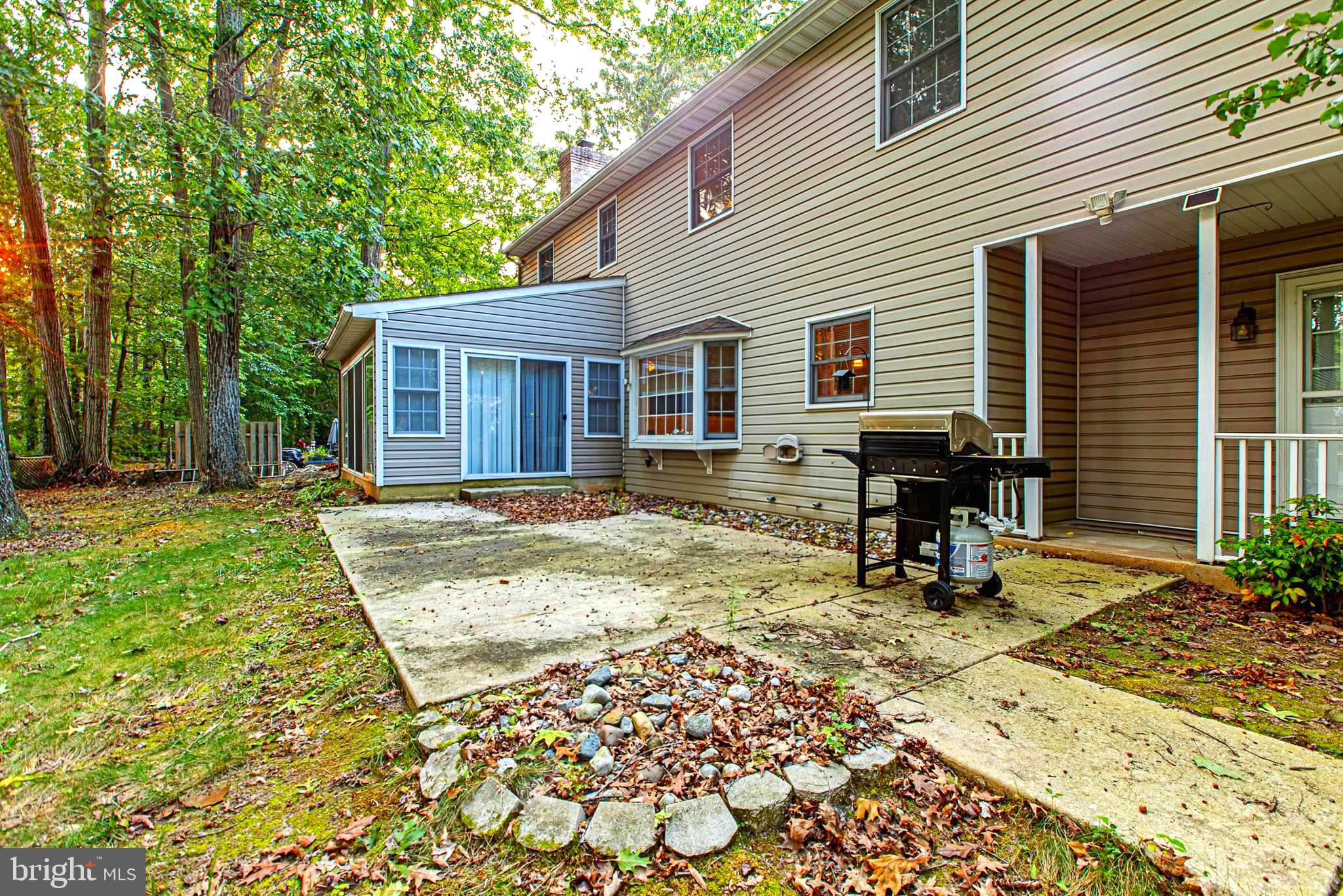 HIDDEN OAKS - Residential