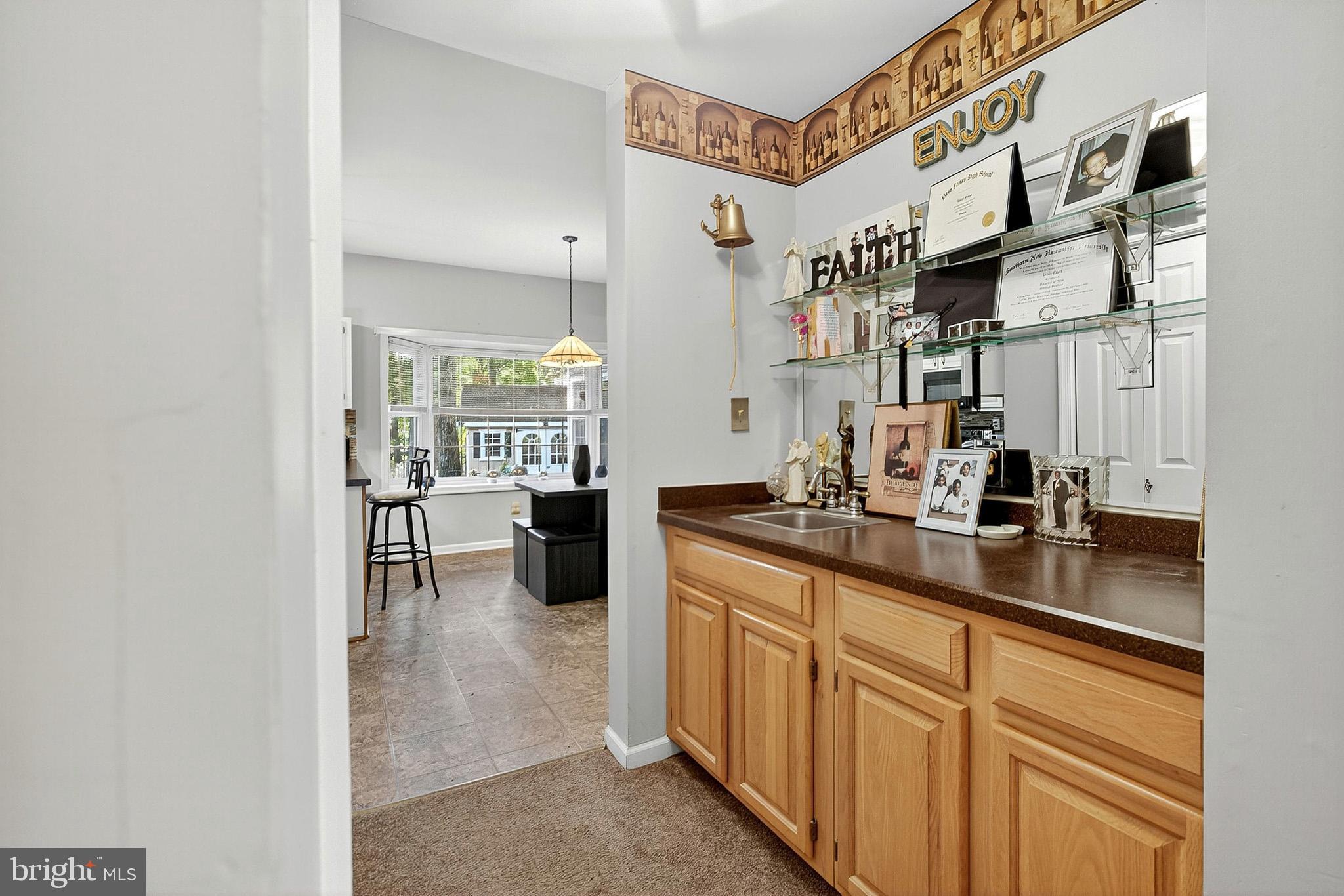 HIDDEN OAKS - Residential