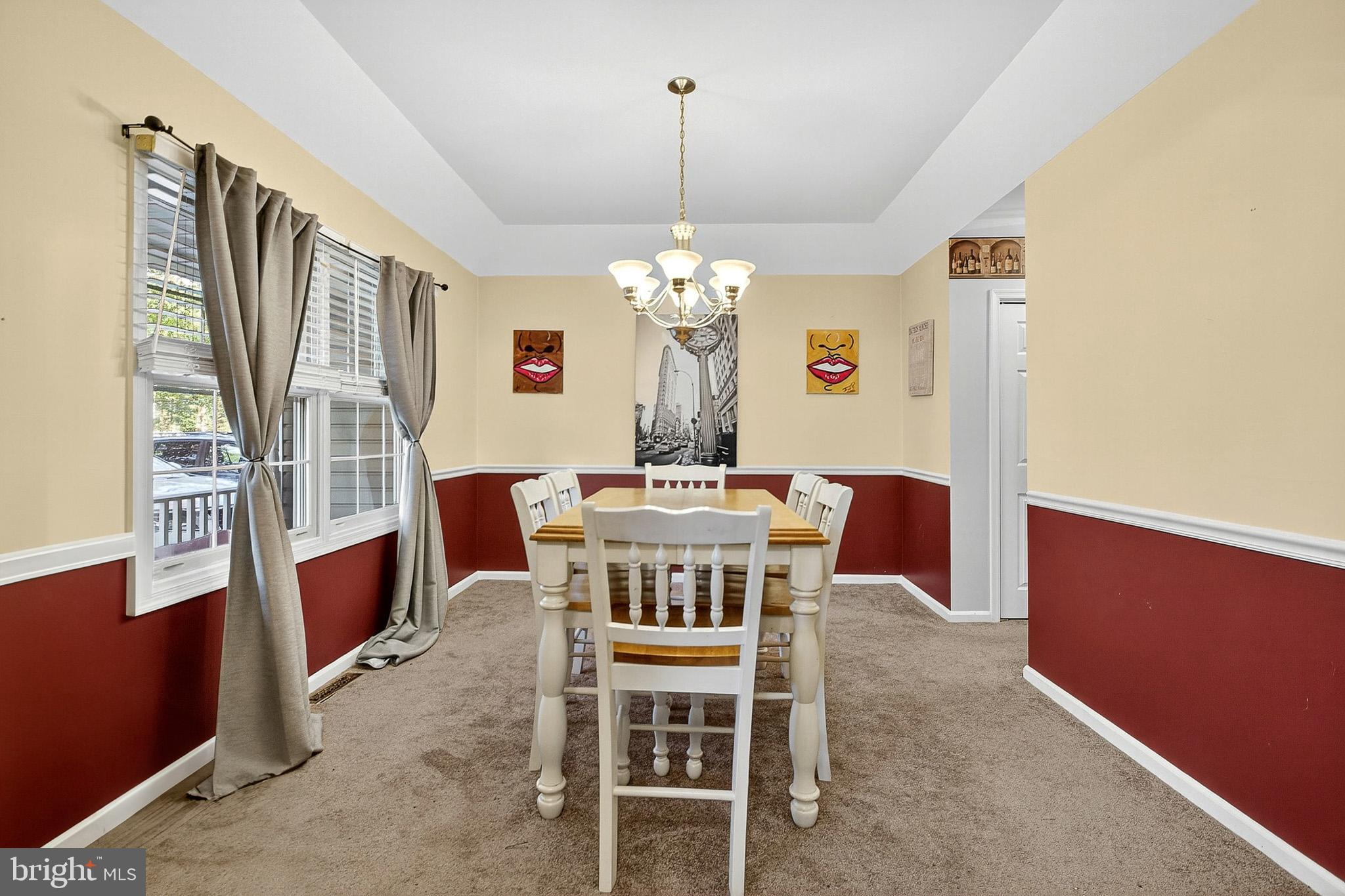 HIDDEN OAKS - Residential