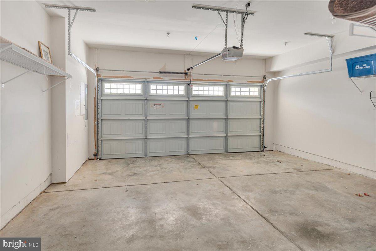 POTOMAC OVERLOOK CONDO - Residential Lease