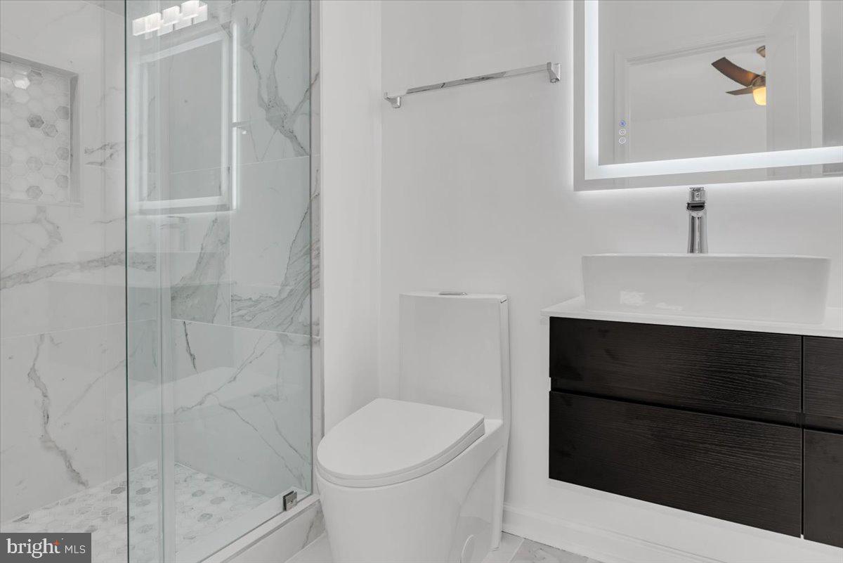 POTOMAC OVERLOOK CONDO - Residential Lease