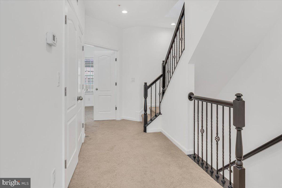 POTOMAC OVERLOOK CONDO - Residential Lease