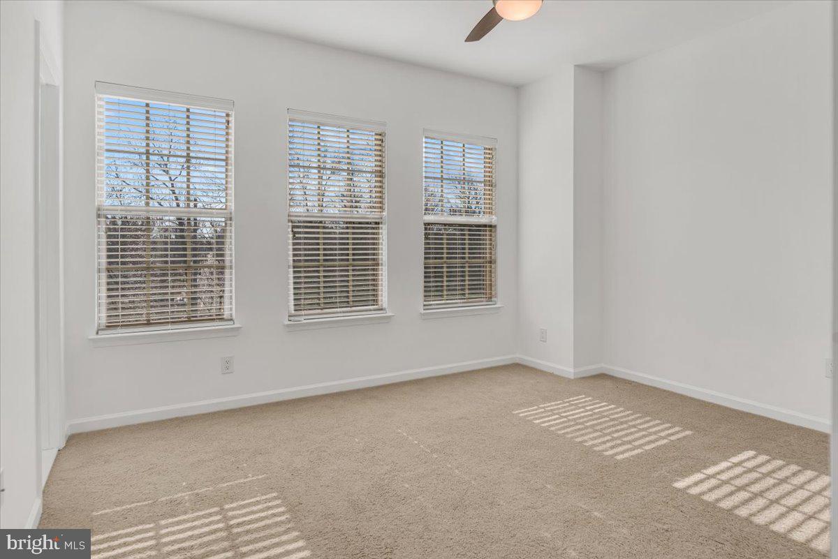 POTOMAC OVERLOOK CONDO - Residential Lease