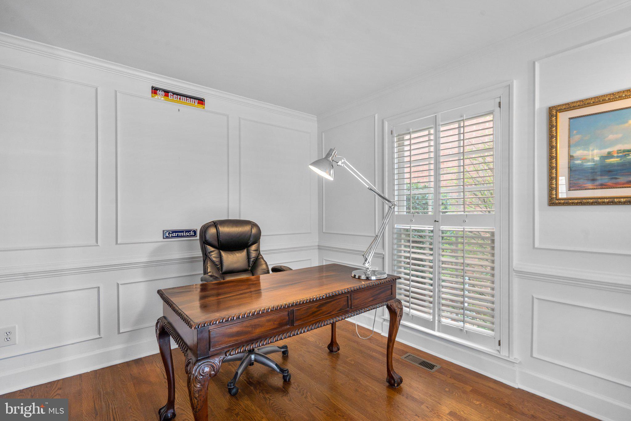 KENTLANDS GATEHOUSE - Residential