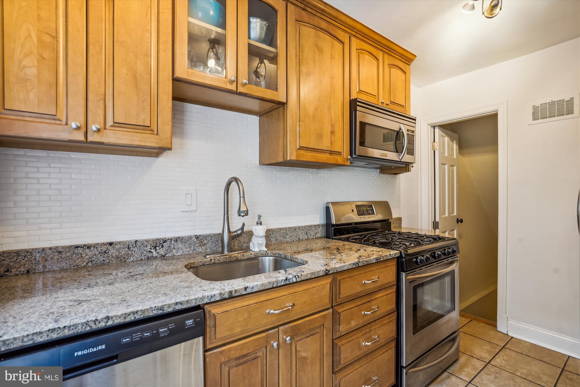 OLD TOWN NORTH - Residential