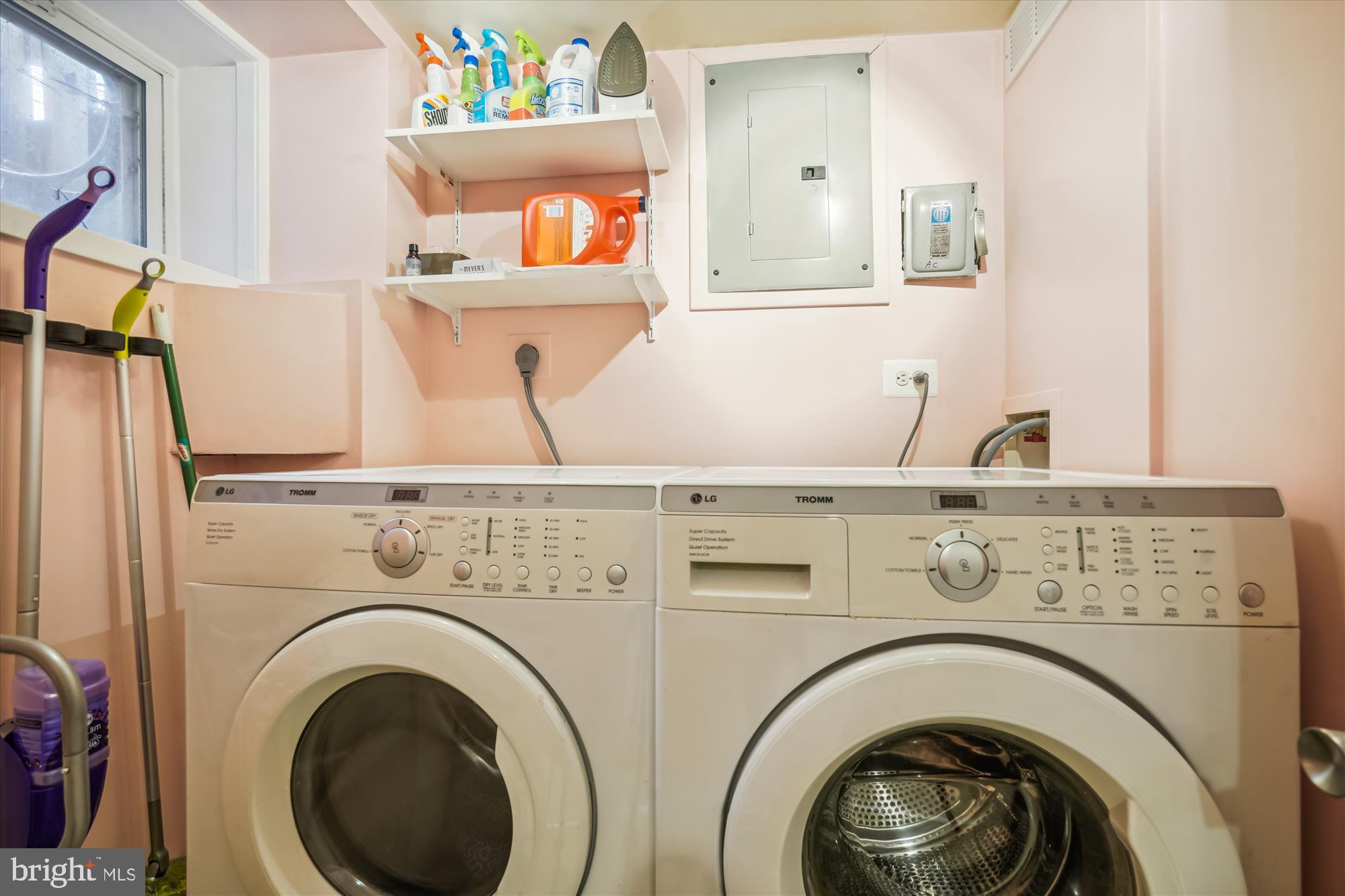 OLD TOWN NORTH - Residential