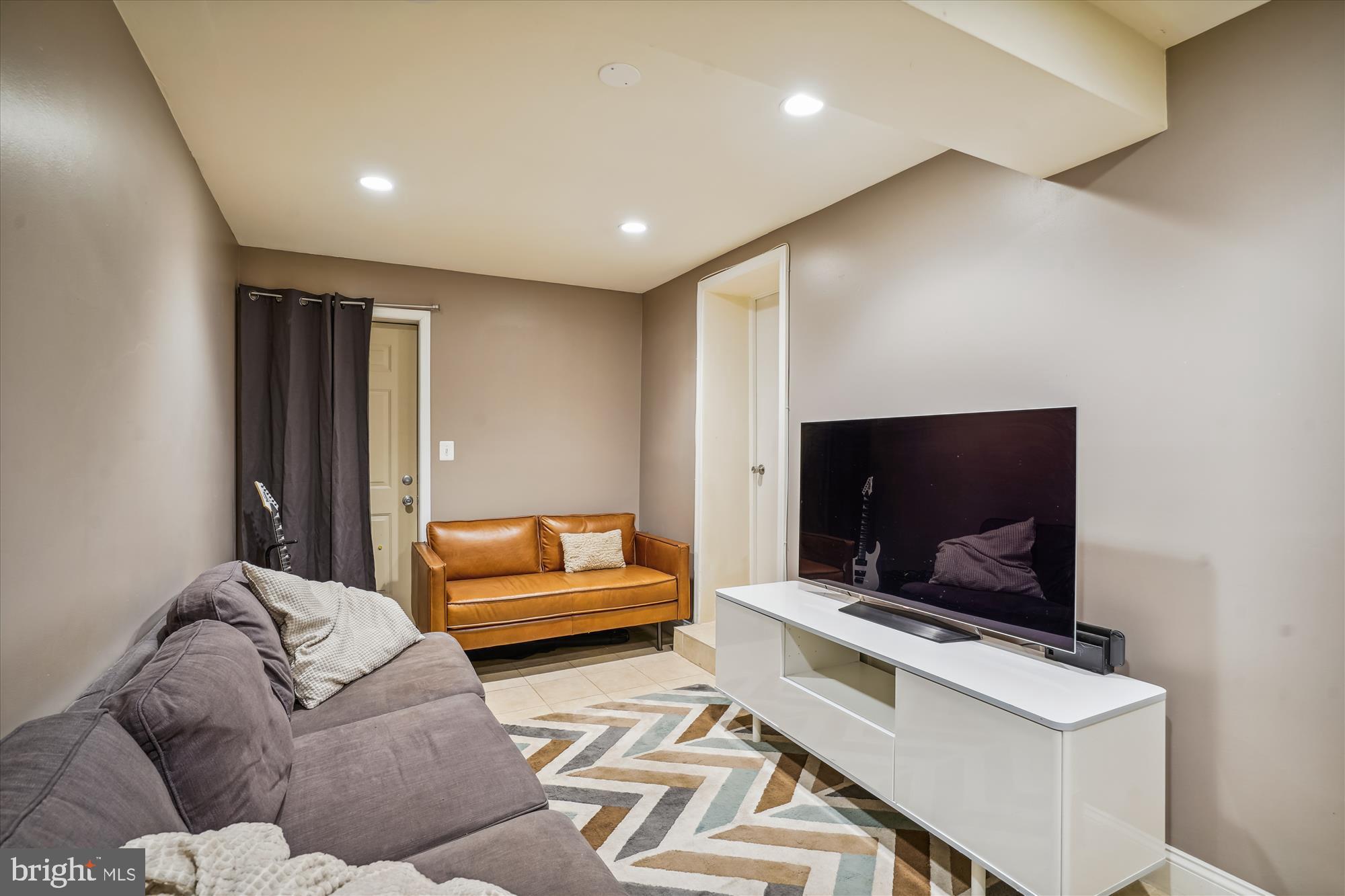 OLD TOWN NORTH - Residential