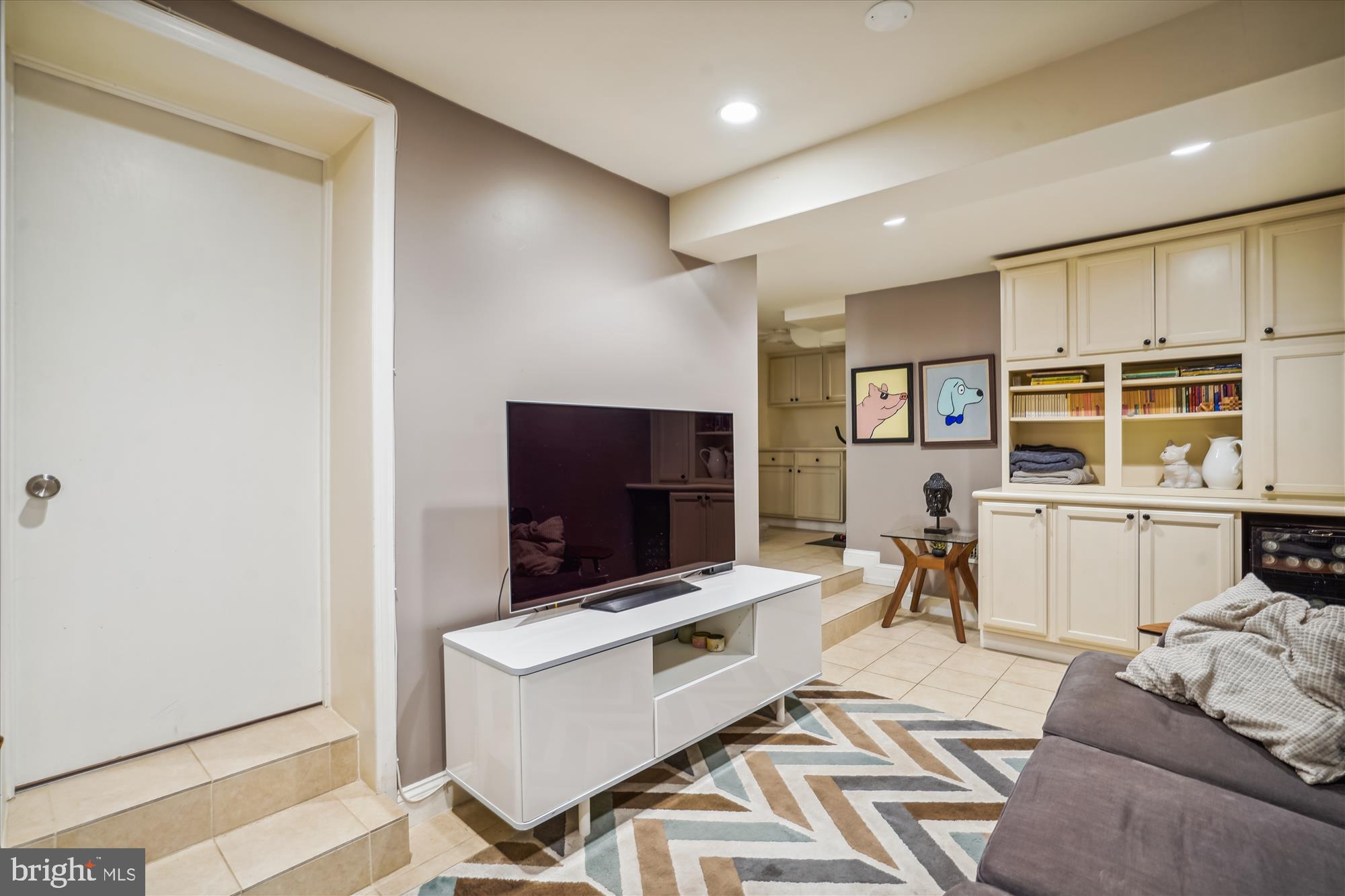 OLD TOWN NORTH - Residential