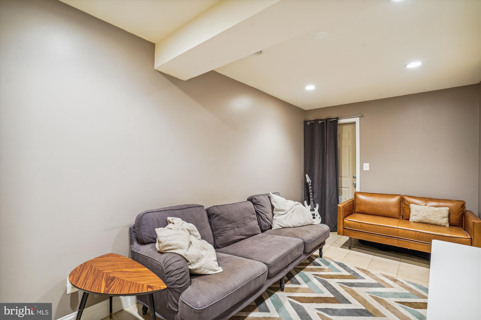 OLD TOWN NORTH - Residential