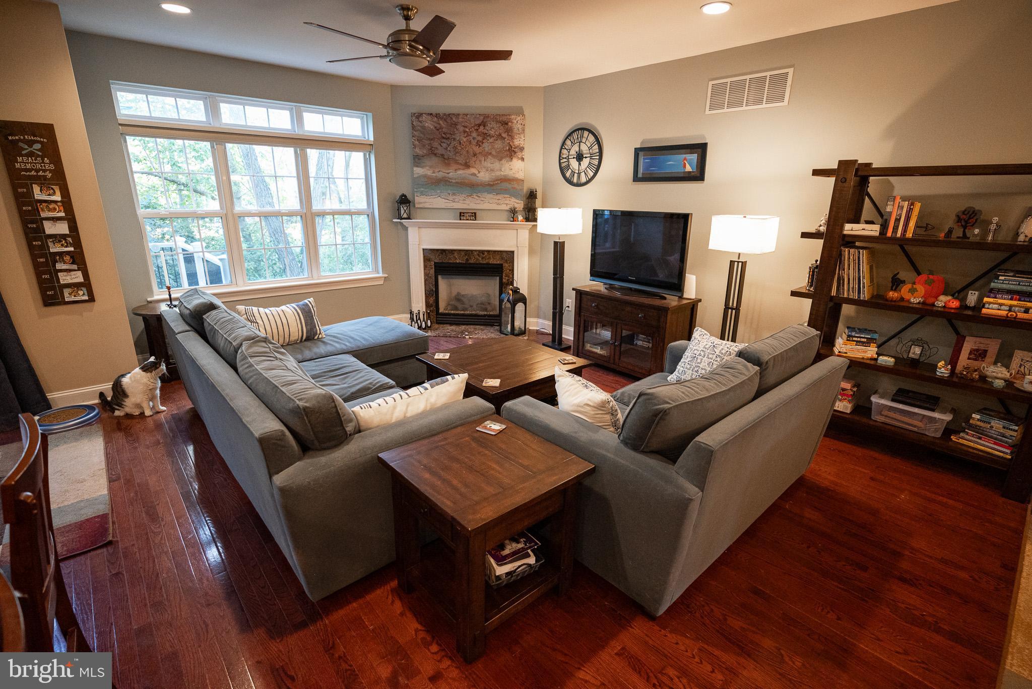 SPRING HOUSE LANE - Residential