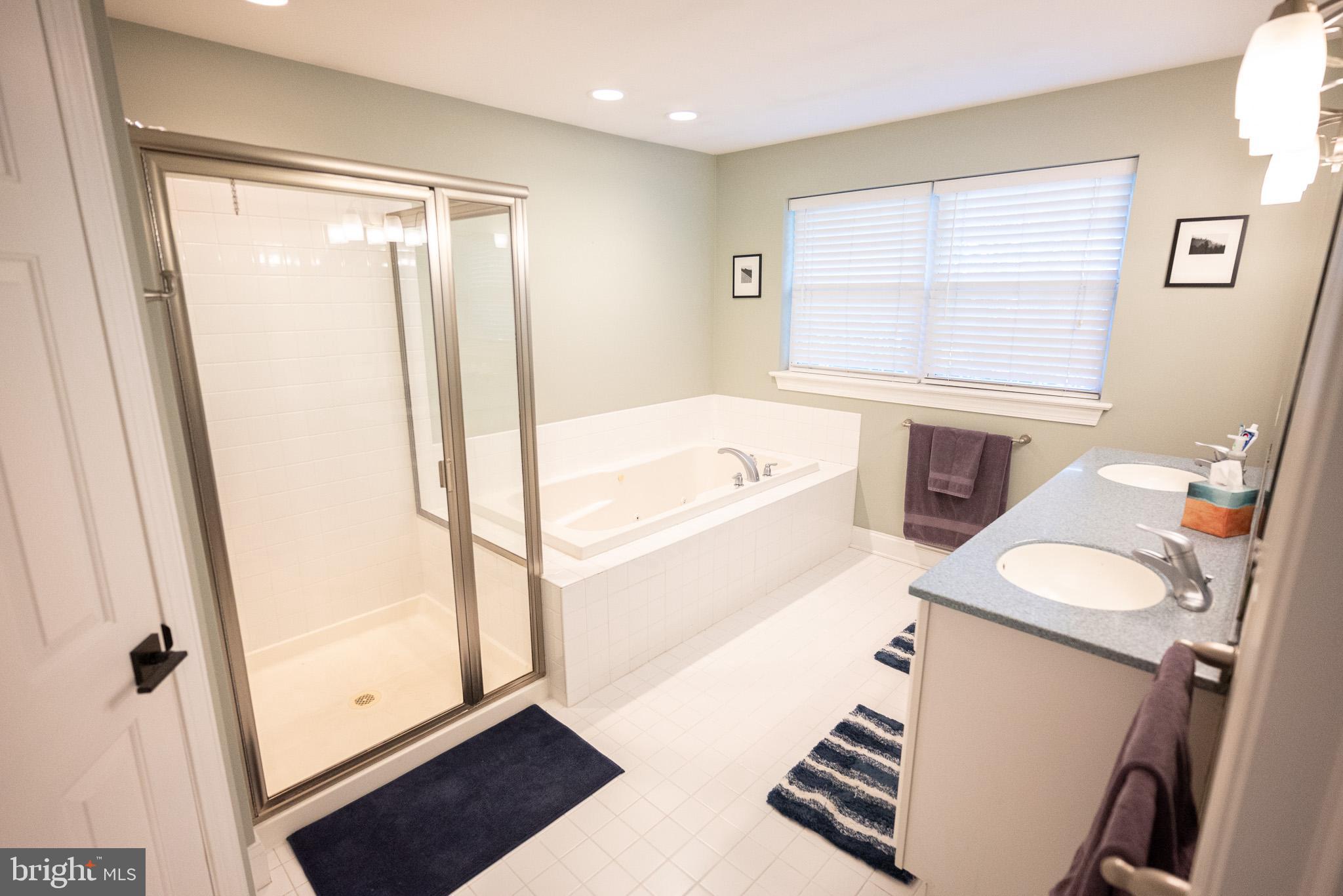 SPRING HOUSE LANE - Residential