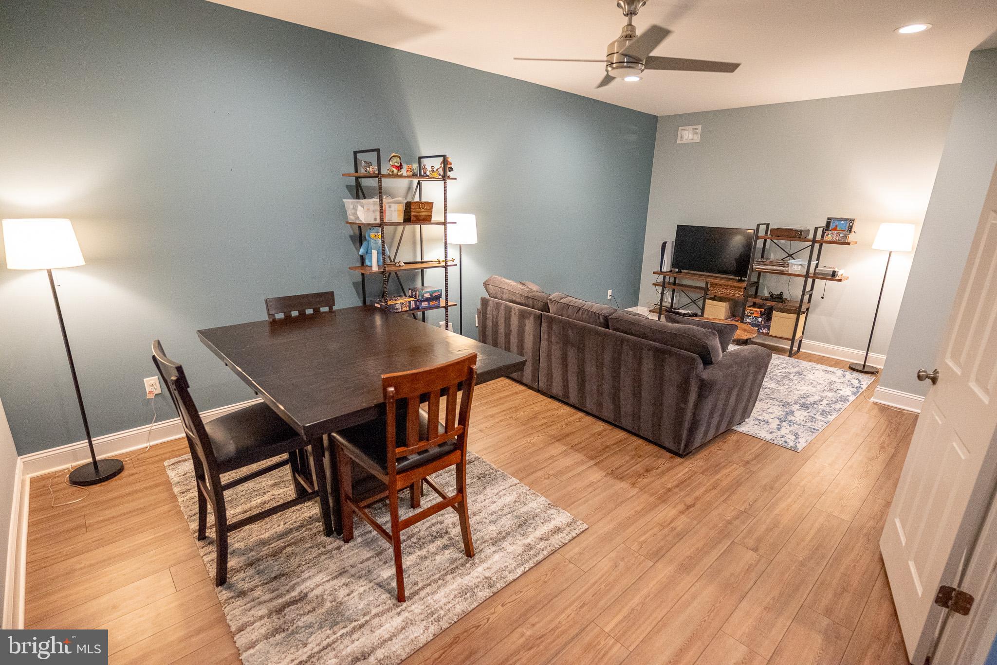 SPRING HOUSE LANE - Residential