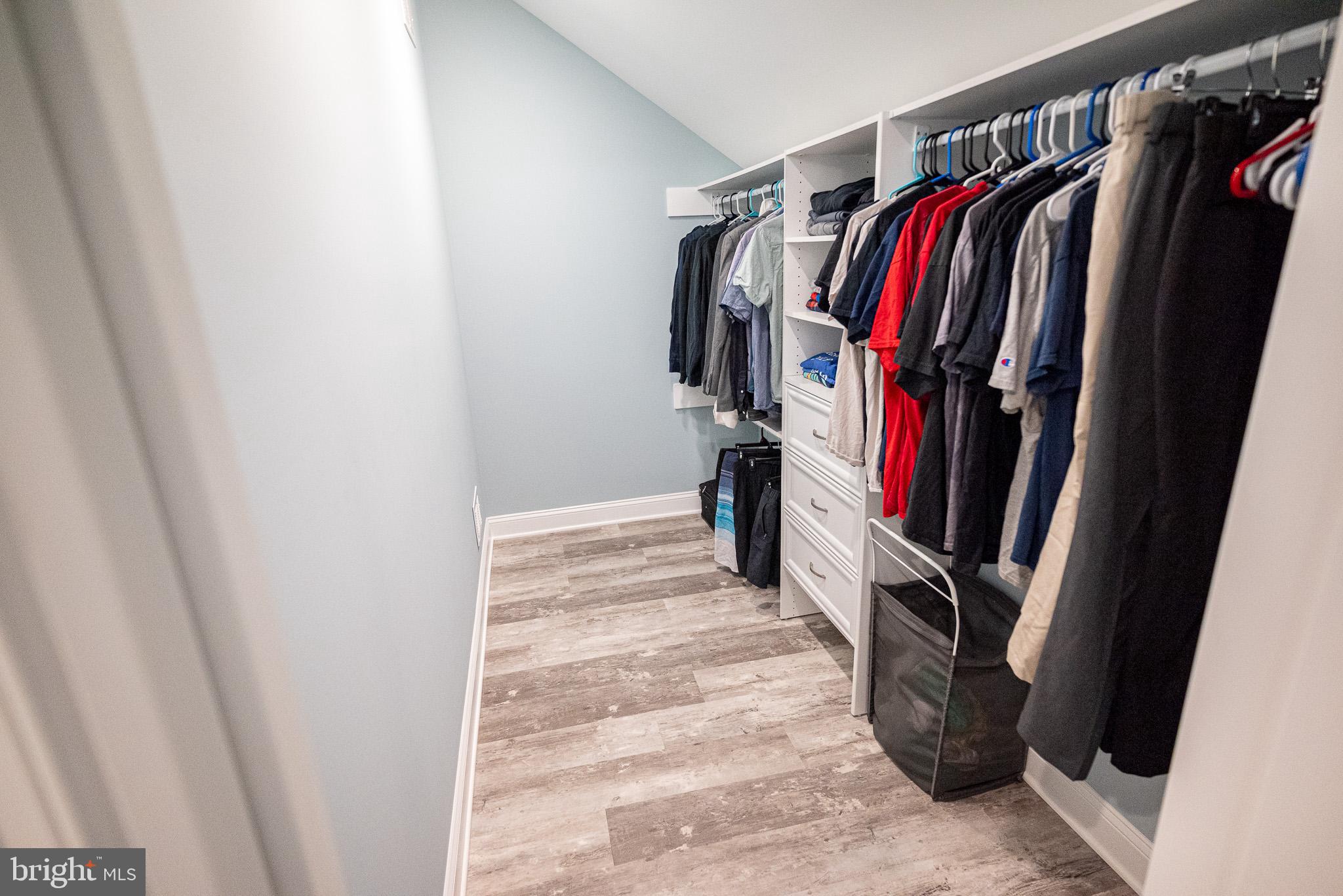 SPRING HOUSE LANE - Residential