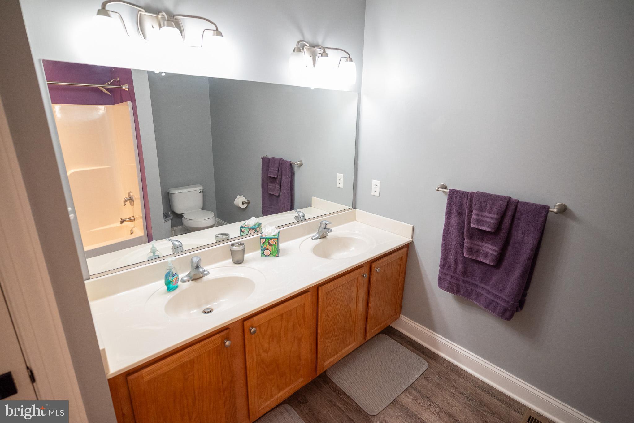 SPRING HOUSE LANE - Residential