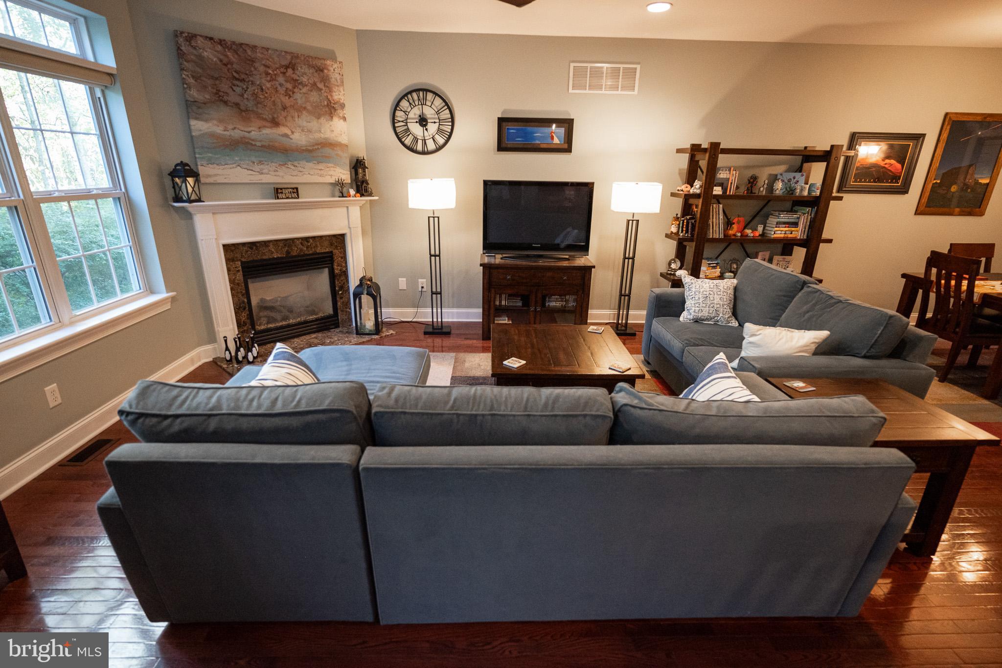 SPRING HOUSE LANE - Residential